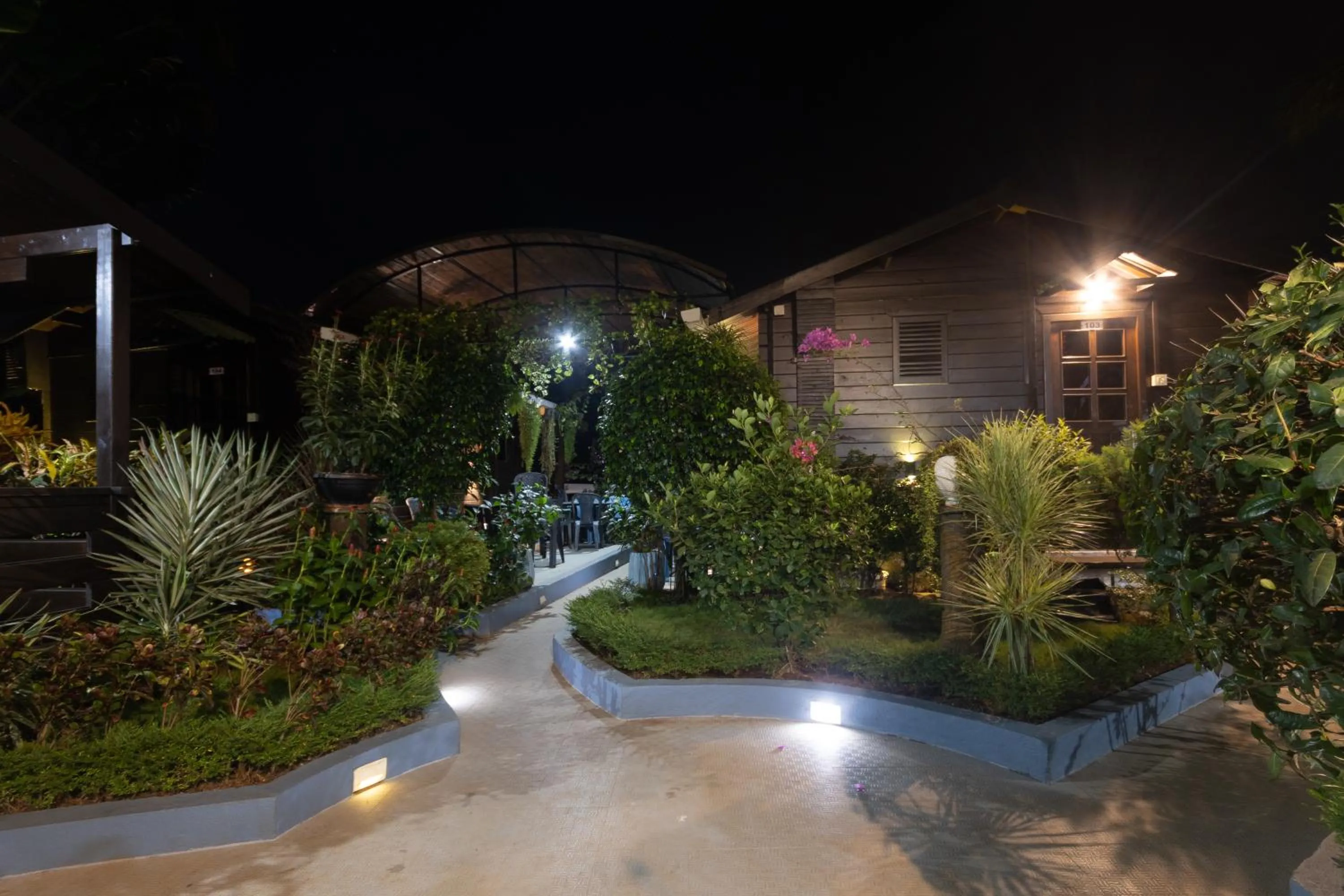 Property building in Sal Riviera