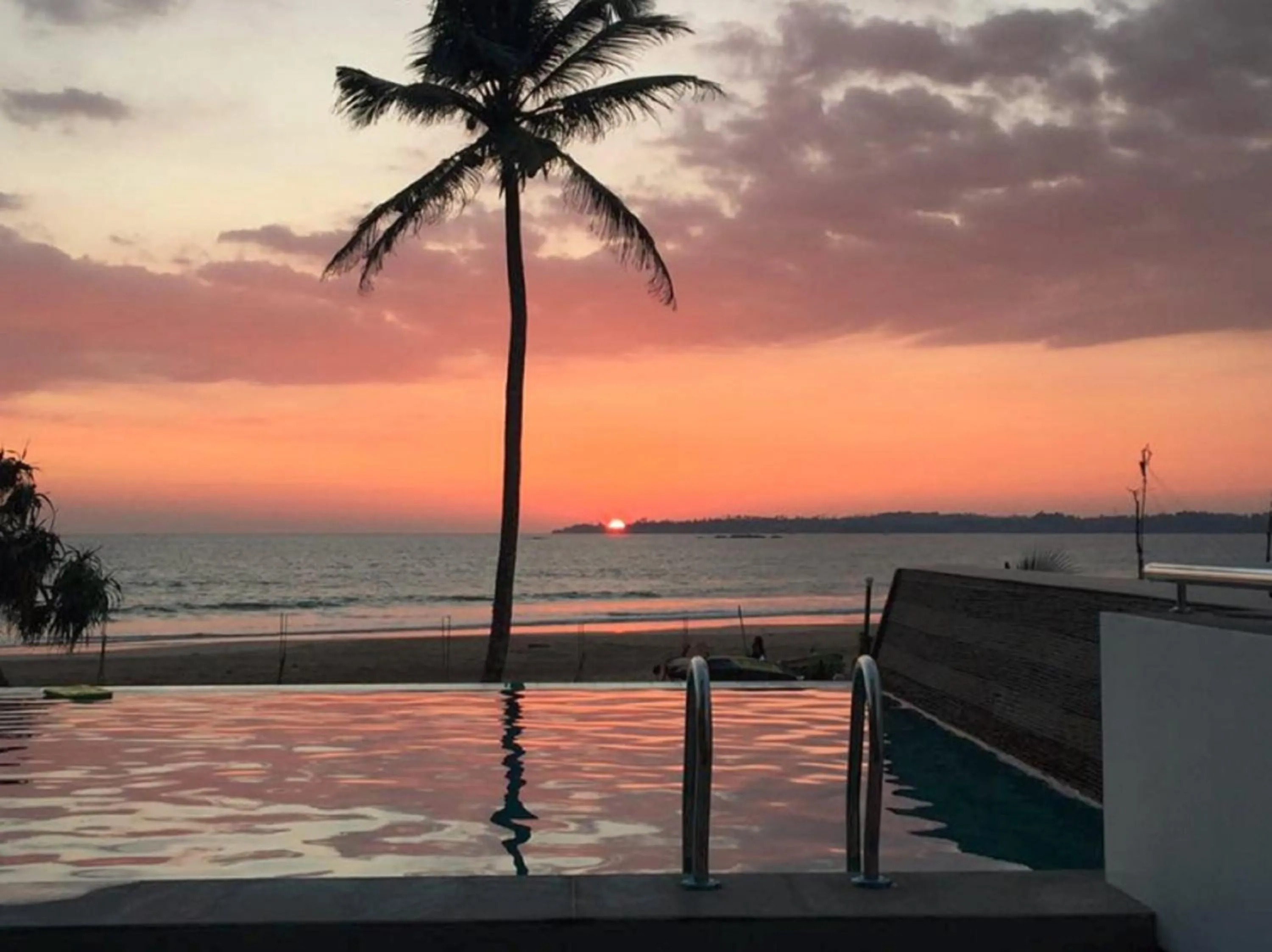 Swimming pool in Twenty-Two Weligambay