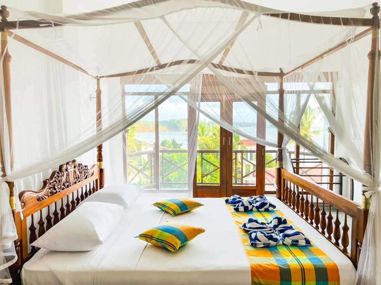 Bedroom, Bed in Twenty-Two Weligambay