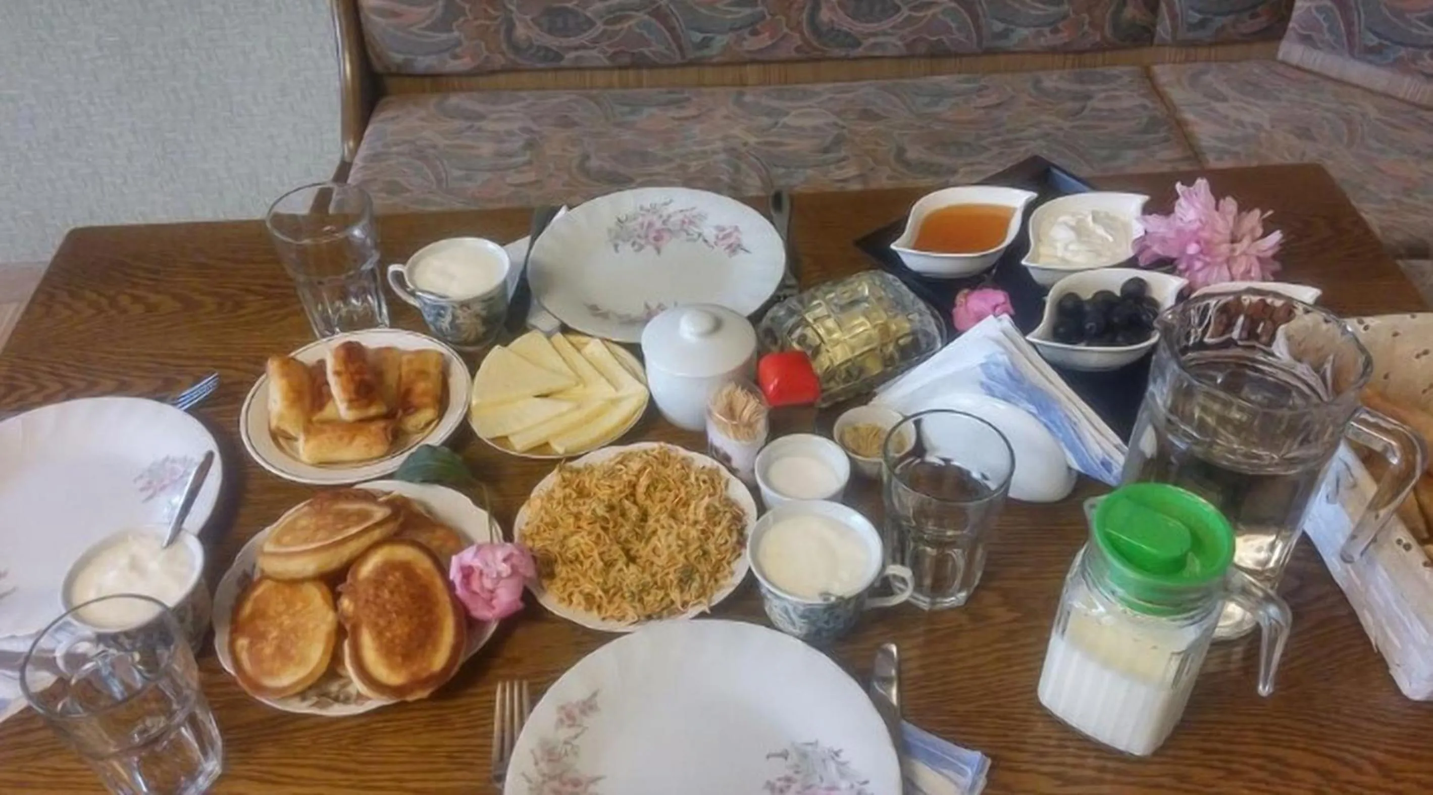 Continental breakfast, Breakfast in Hotel Level