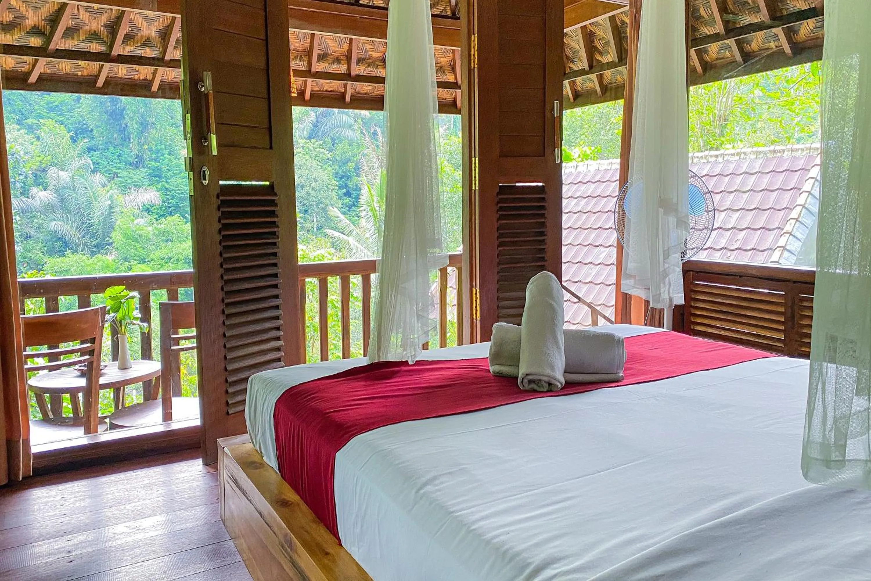 Bed in Bali Jungle Resort
