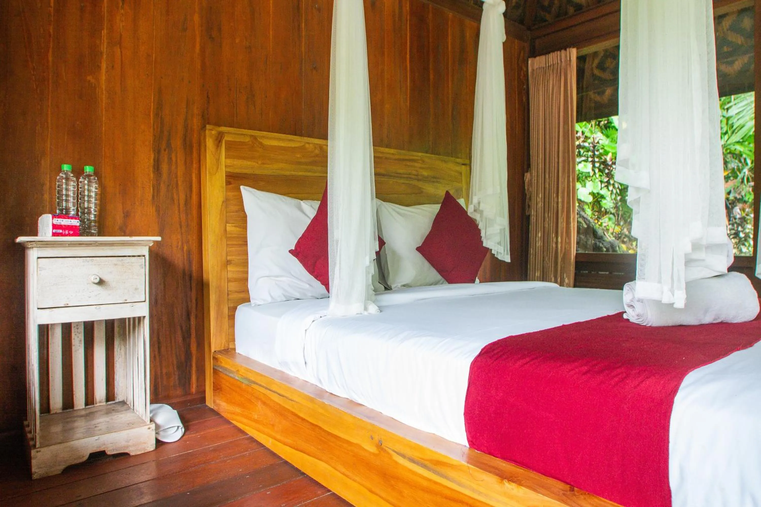 Bed in Bali Jungle Resort