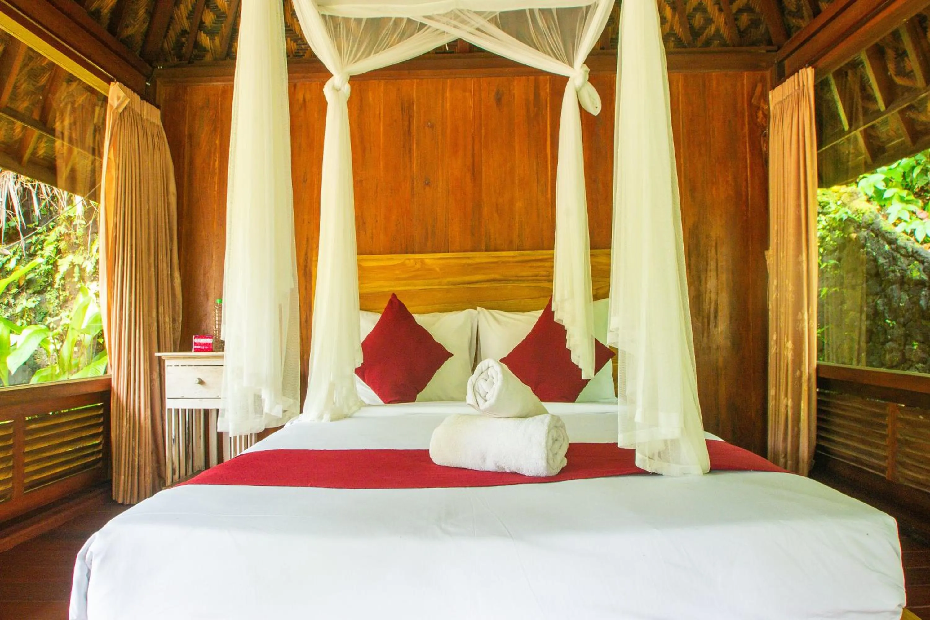 Bed in Bali Jungle Resort