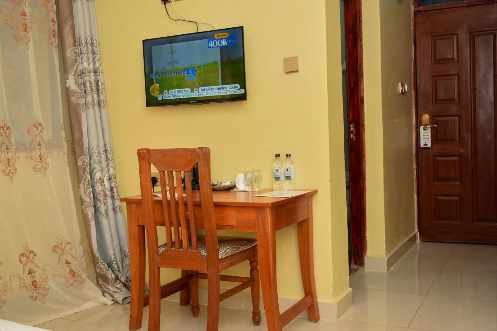 TV and multimedia in Epashikino Resort & Spa