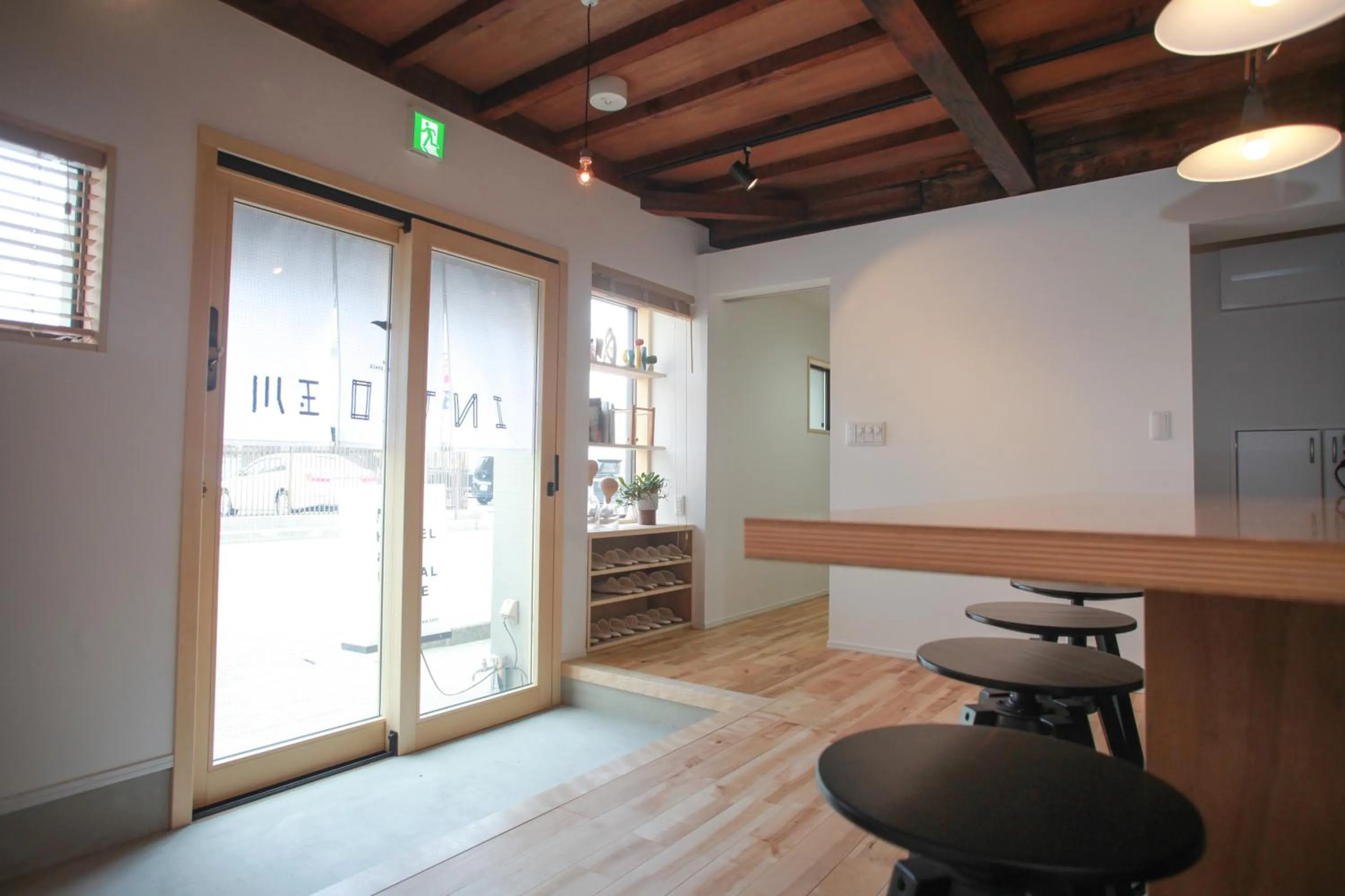 Area and facilities in INTRO Tamagawa