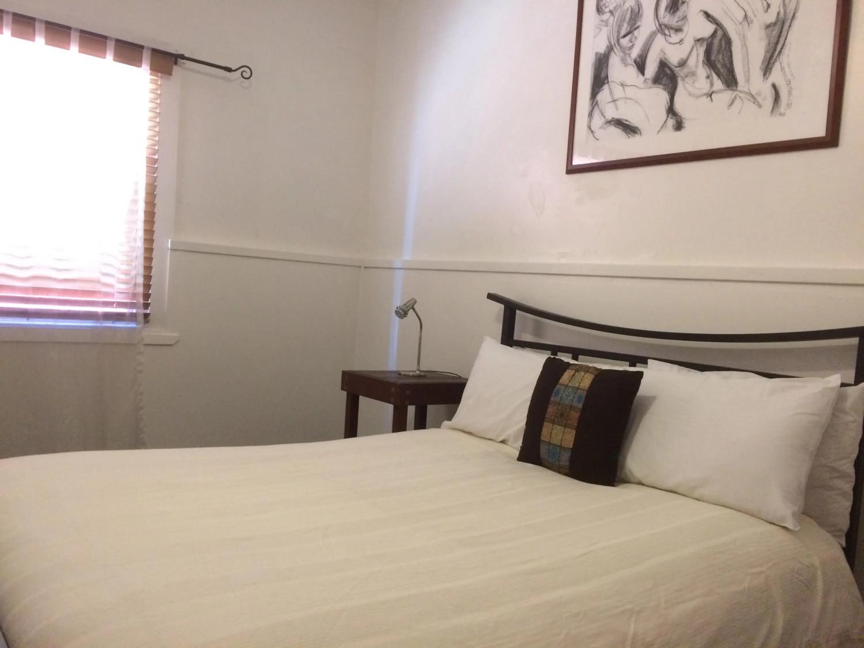 Bed in Flying Fox Backpackers