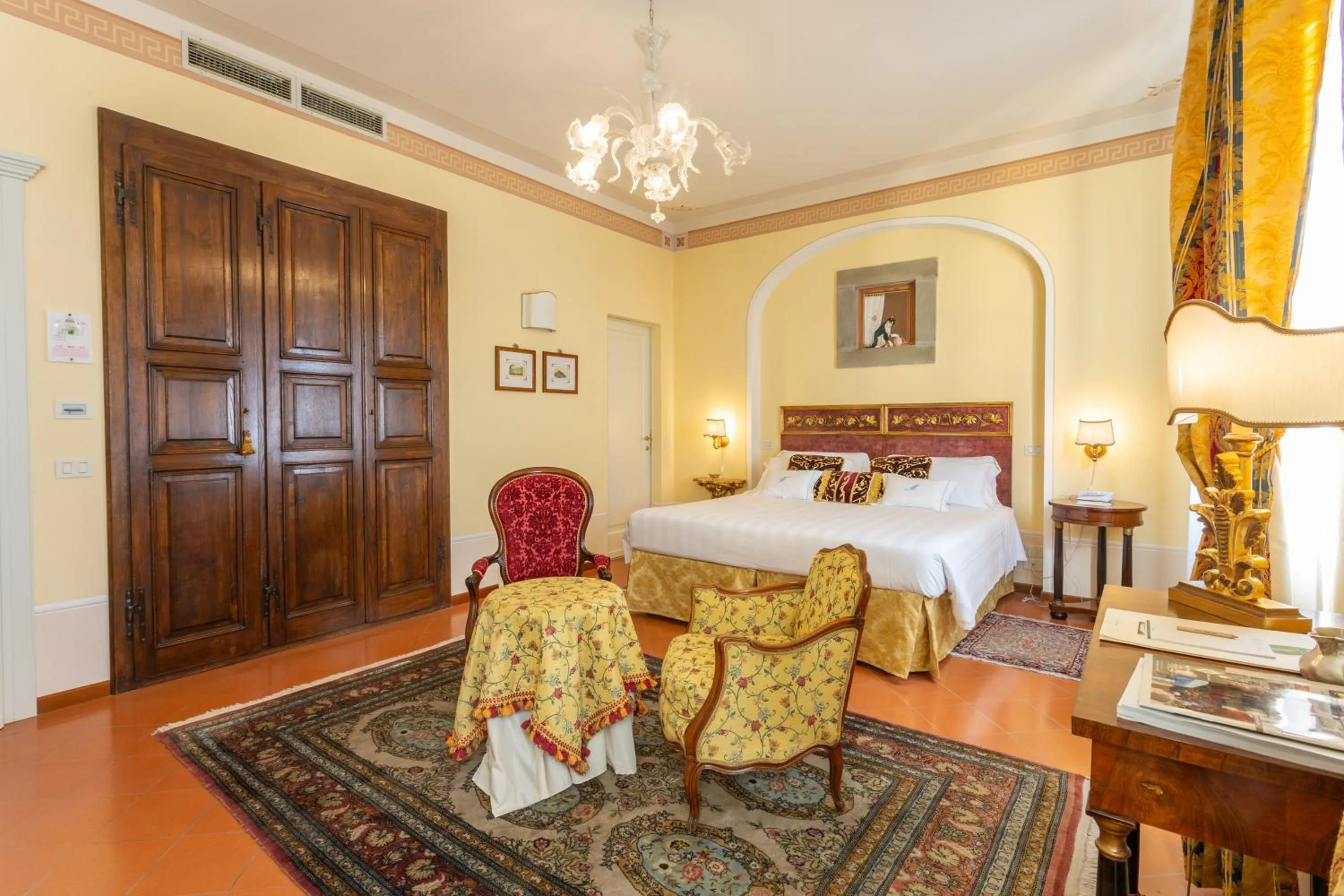 Photo of the whole room, Bed in Hotel Villa Marsili