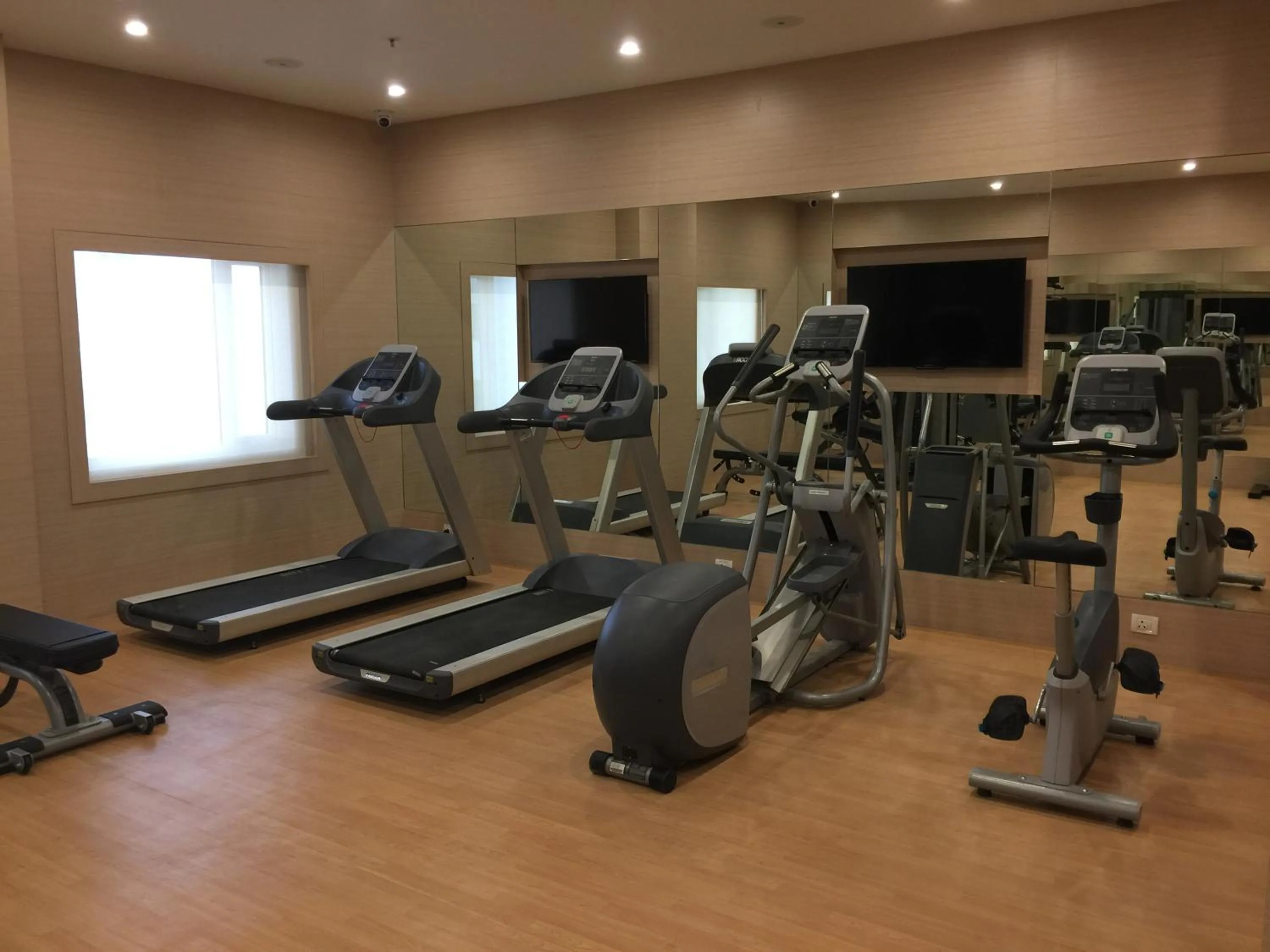 Fitness centre/facilities in Red Fox by Lemon Tree Hotels, Sector 60, Gurugram