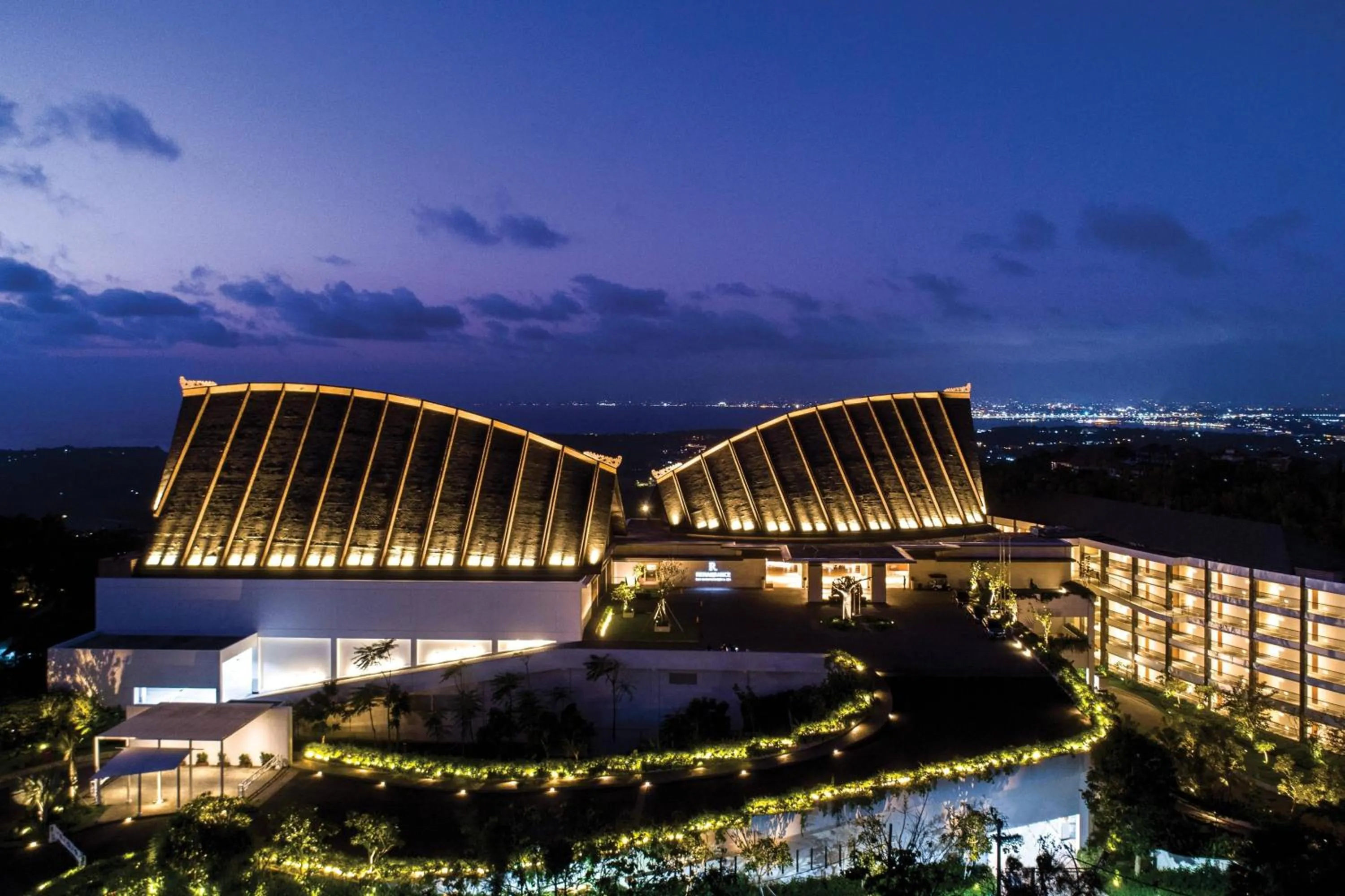 Property building in Renaissance Bali Uluwatu Resort & Spa