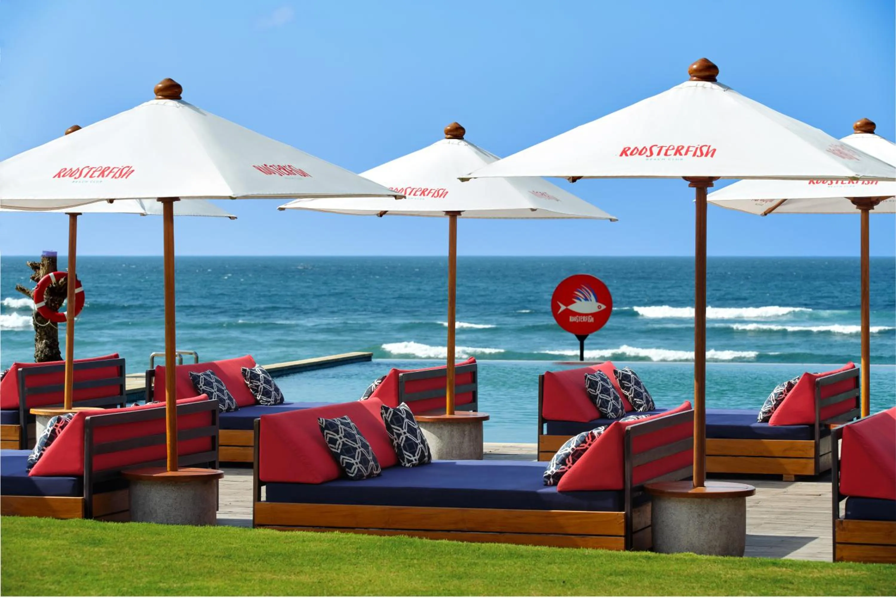 Restaurant/places to eat in Renaissance Bali Uluwatu Resort & Spa