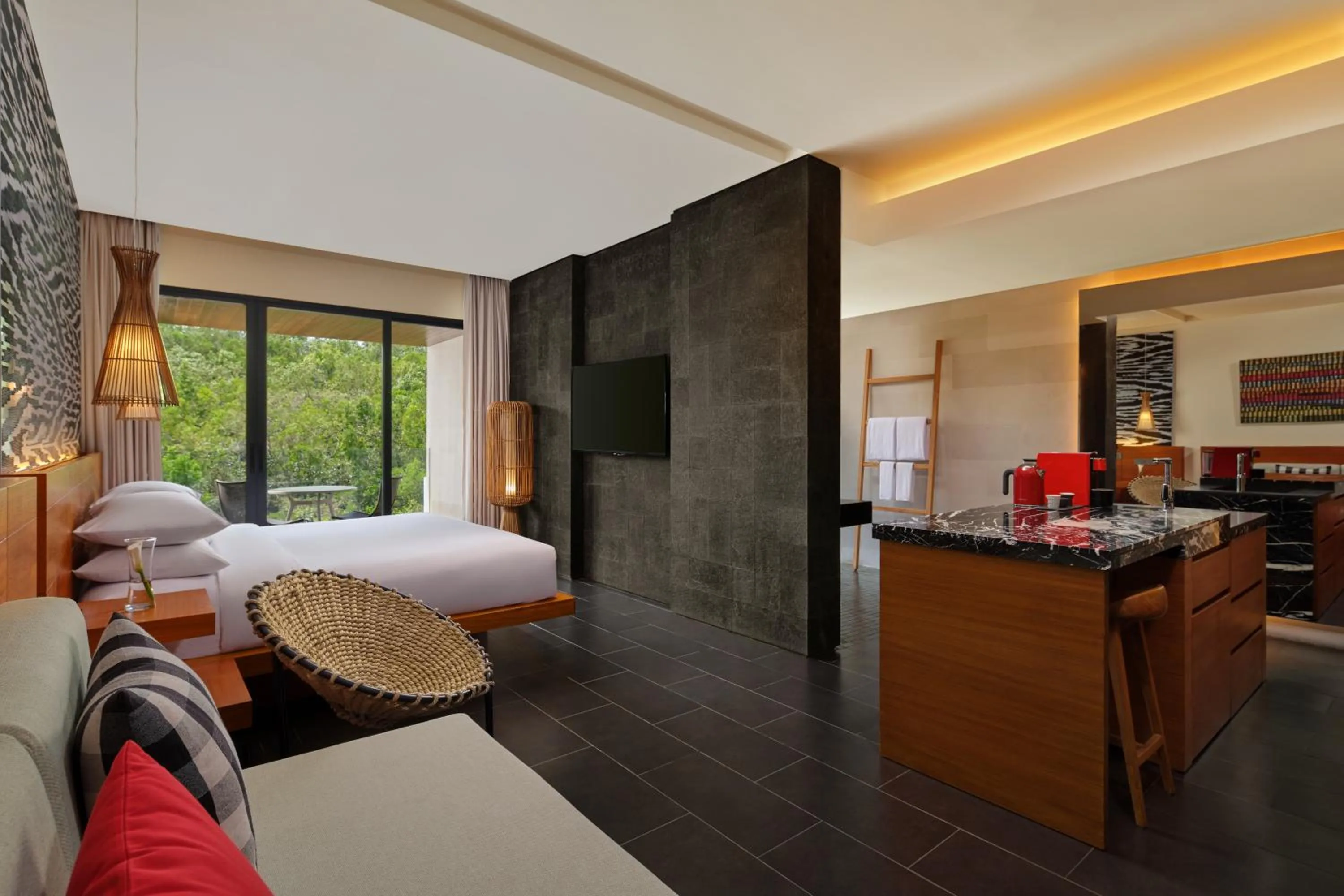Bedroom, Bed in Renaissance Bali Uluwatu Resort & Spa