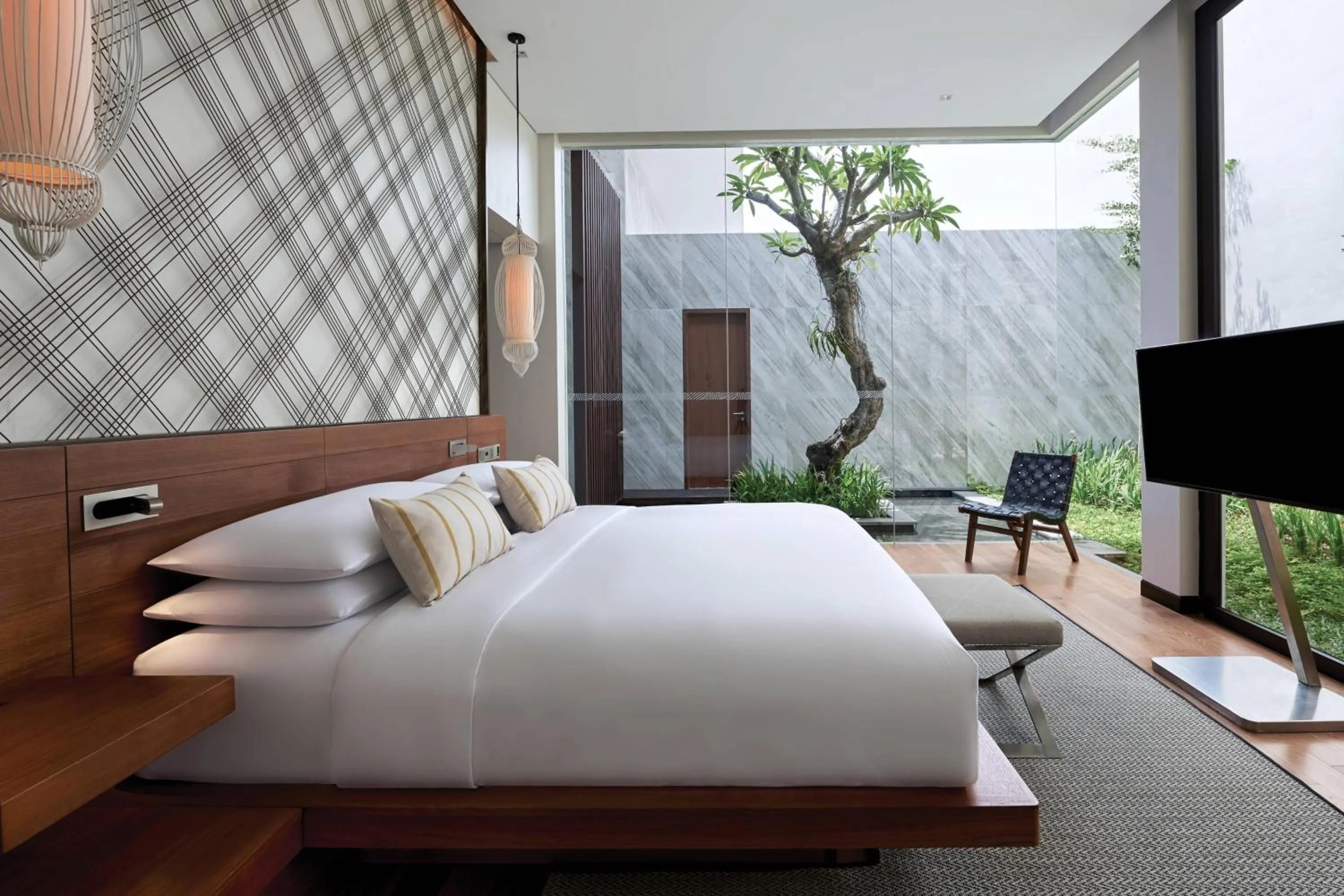 Bedroom, Bed in Renaissance Bali Uluwatu Resort & Spa
