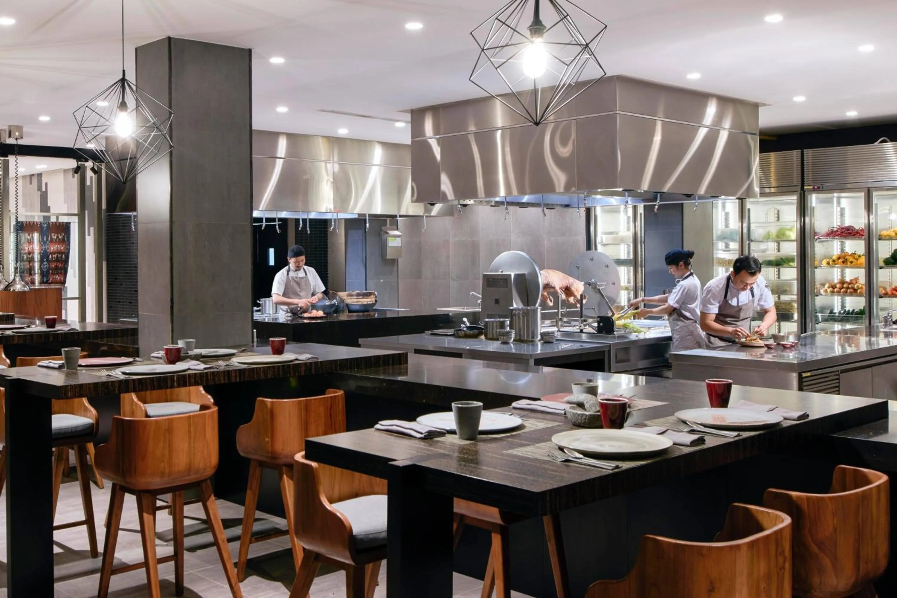 Kitchen or kitchenette in Renaissance Bali Uluwatu Resort & Spa