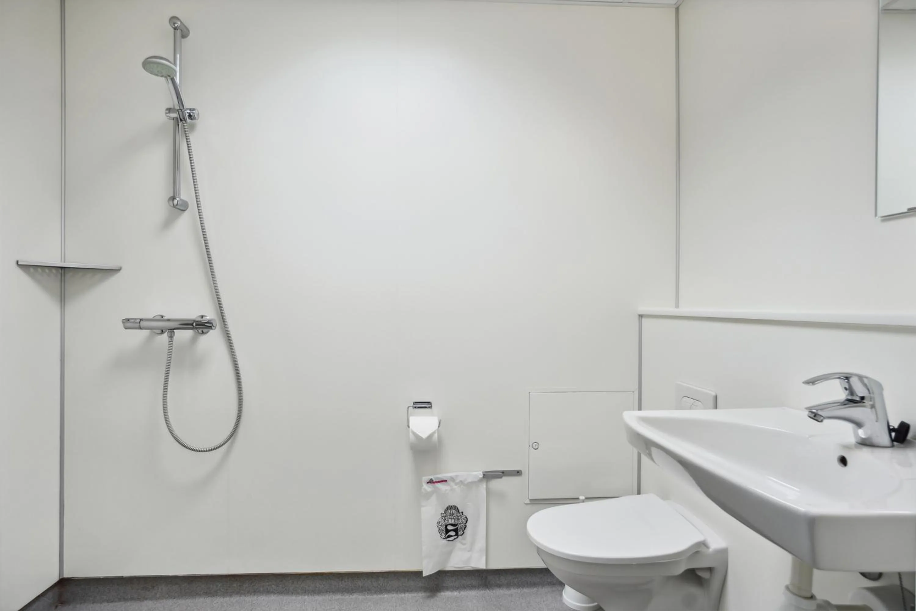 Shower in BB-Hotel Frederikshavn Turisthotellet