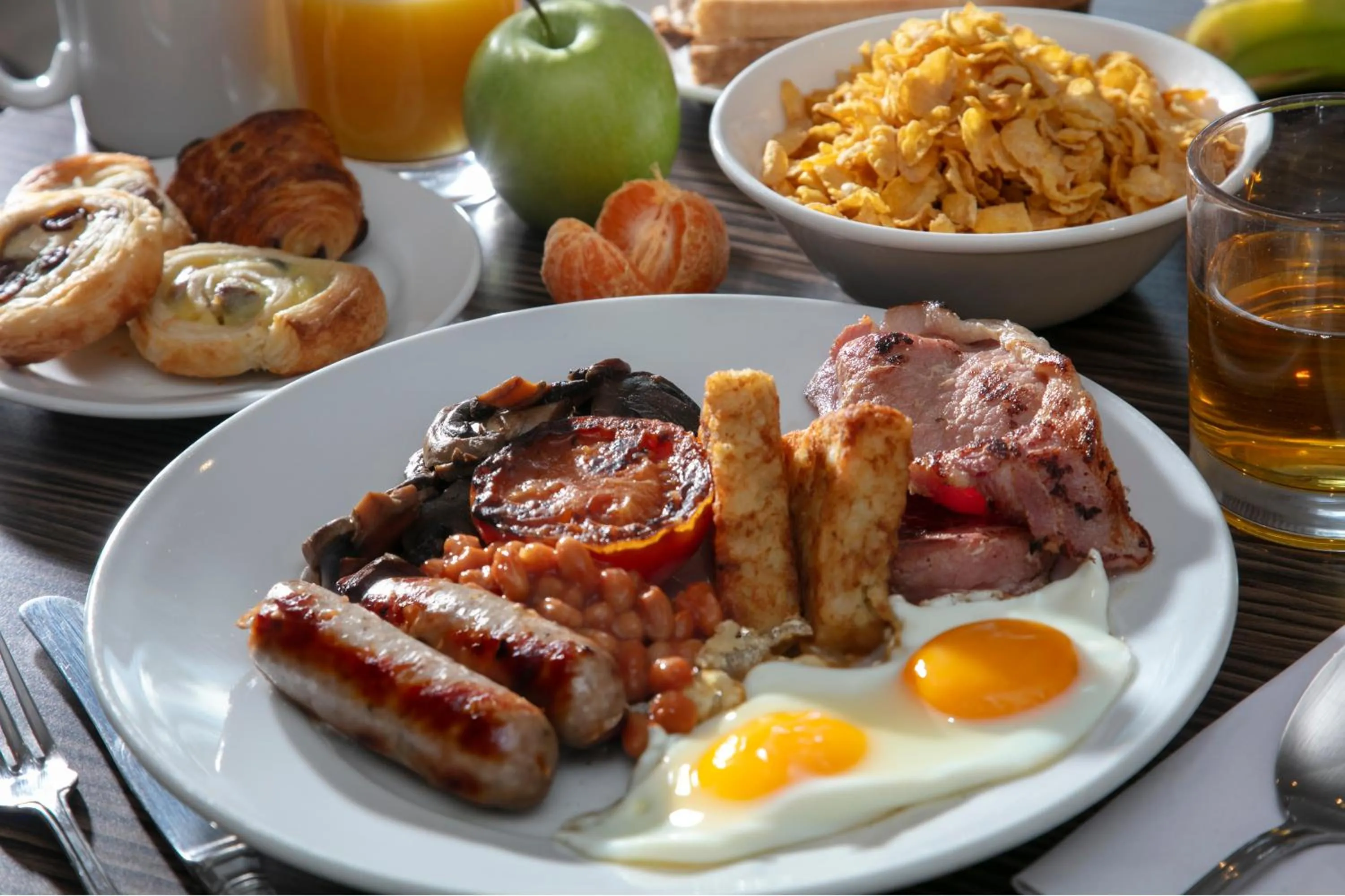 Breakfast in Best Western White House Hotel