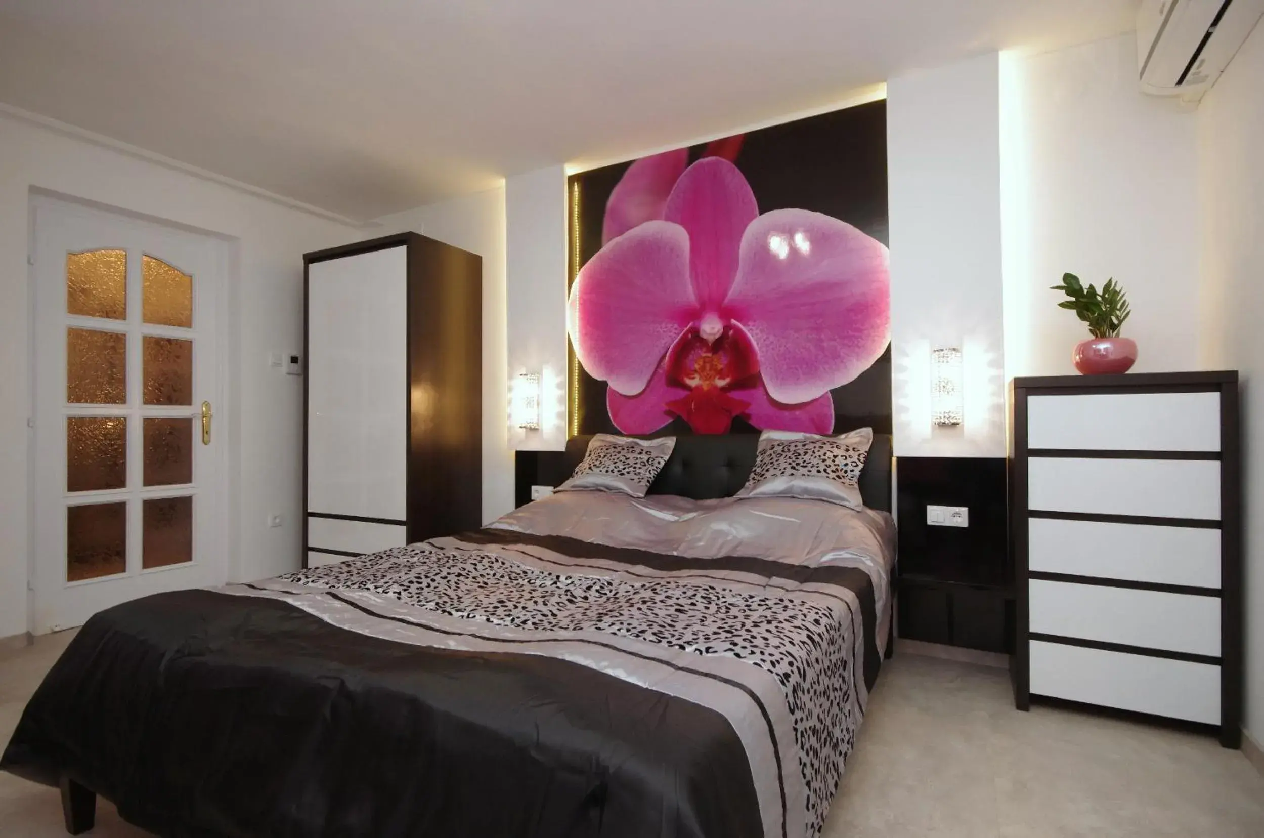 Regina Delux Apartman Regina Delux Apartman