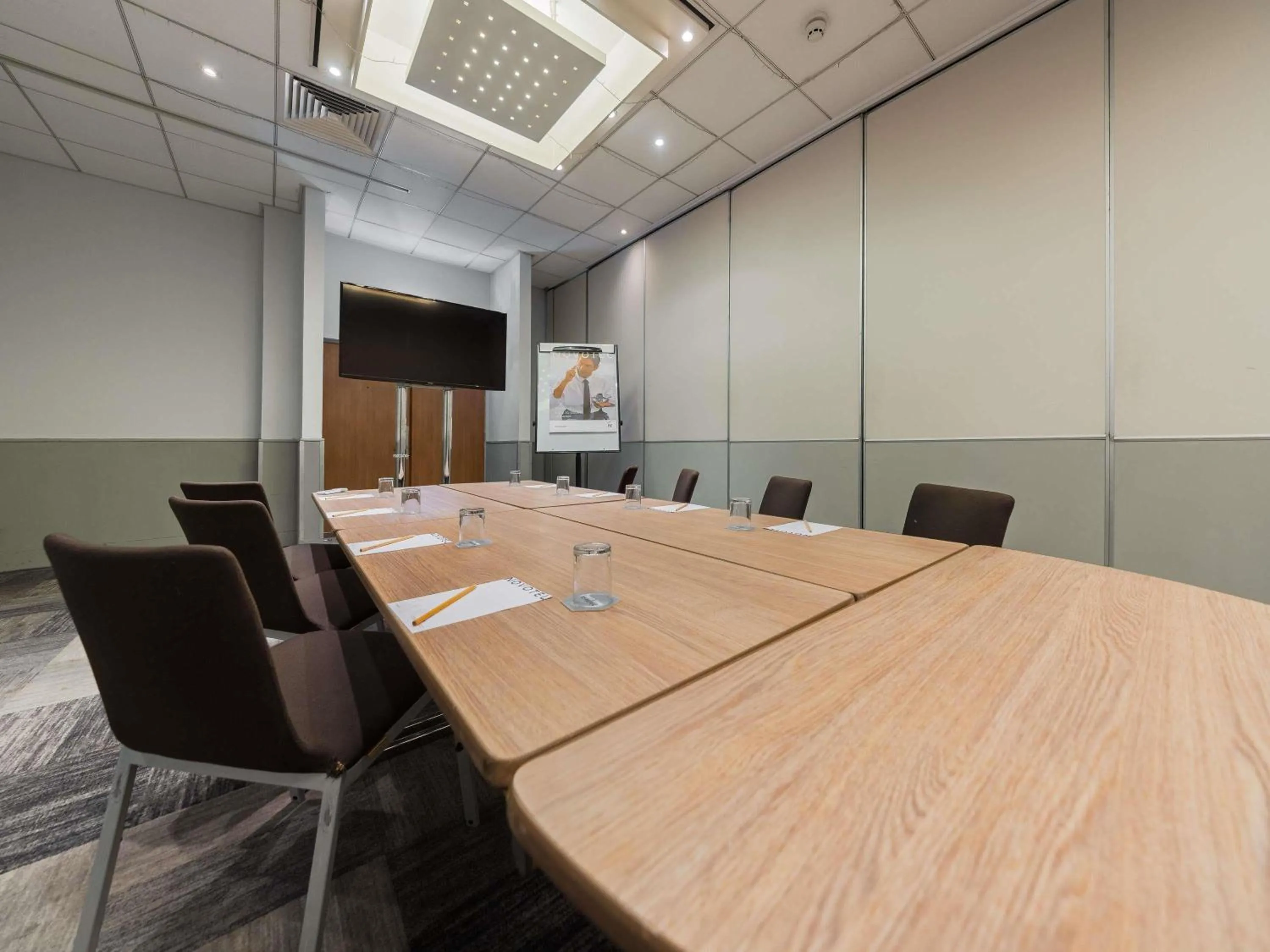 Meeting/conference room in Novotel Southampton