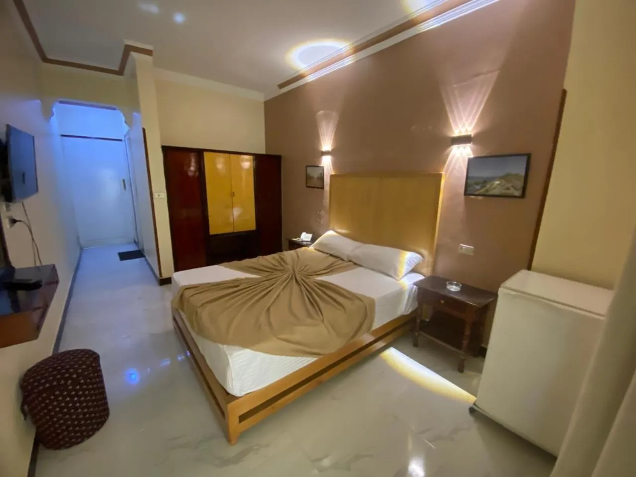 Bed in Shady Hotel Luxor