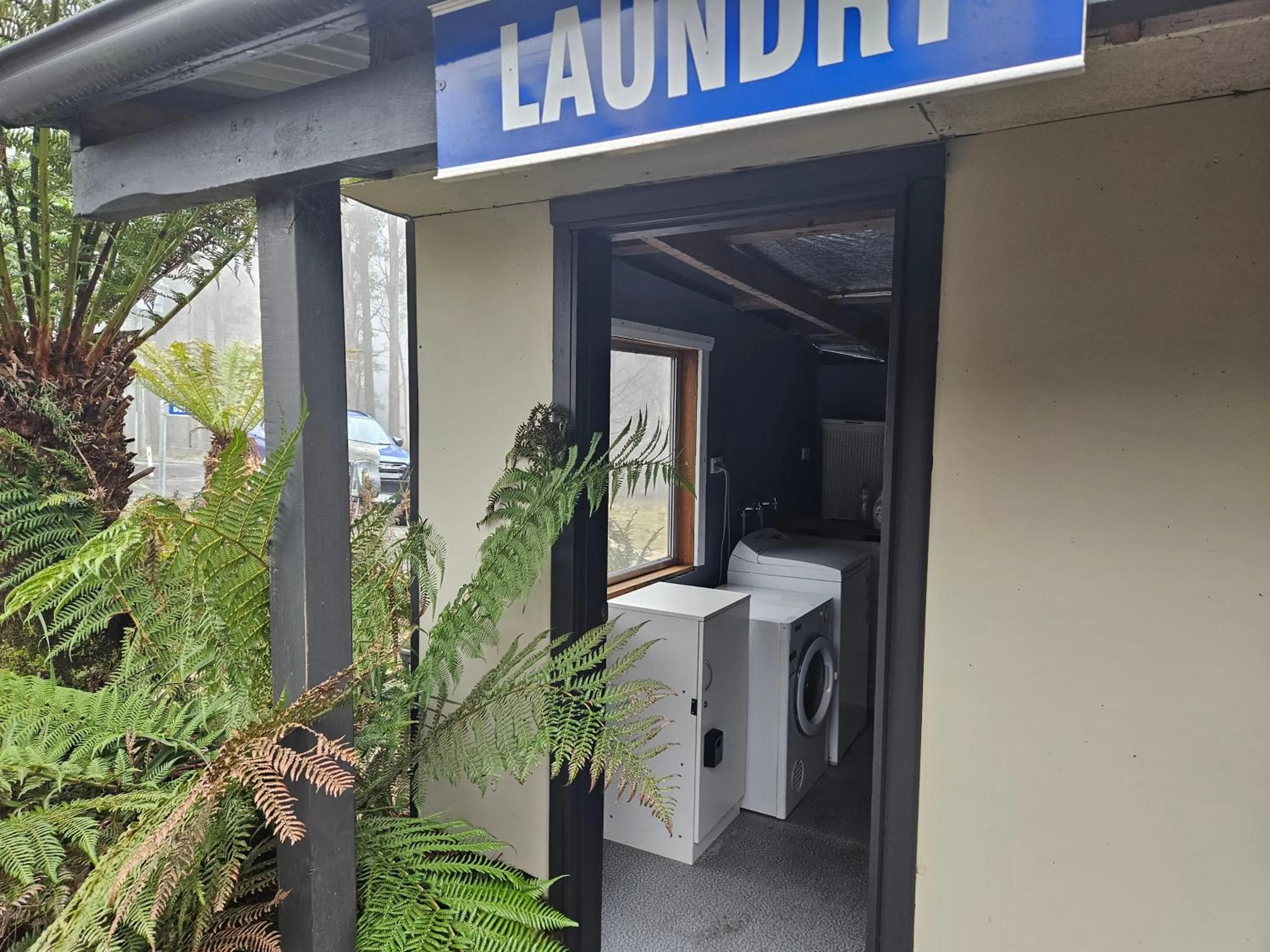 laundry in Cradle Alpine Retreat