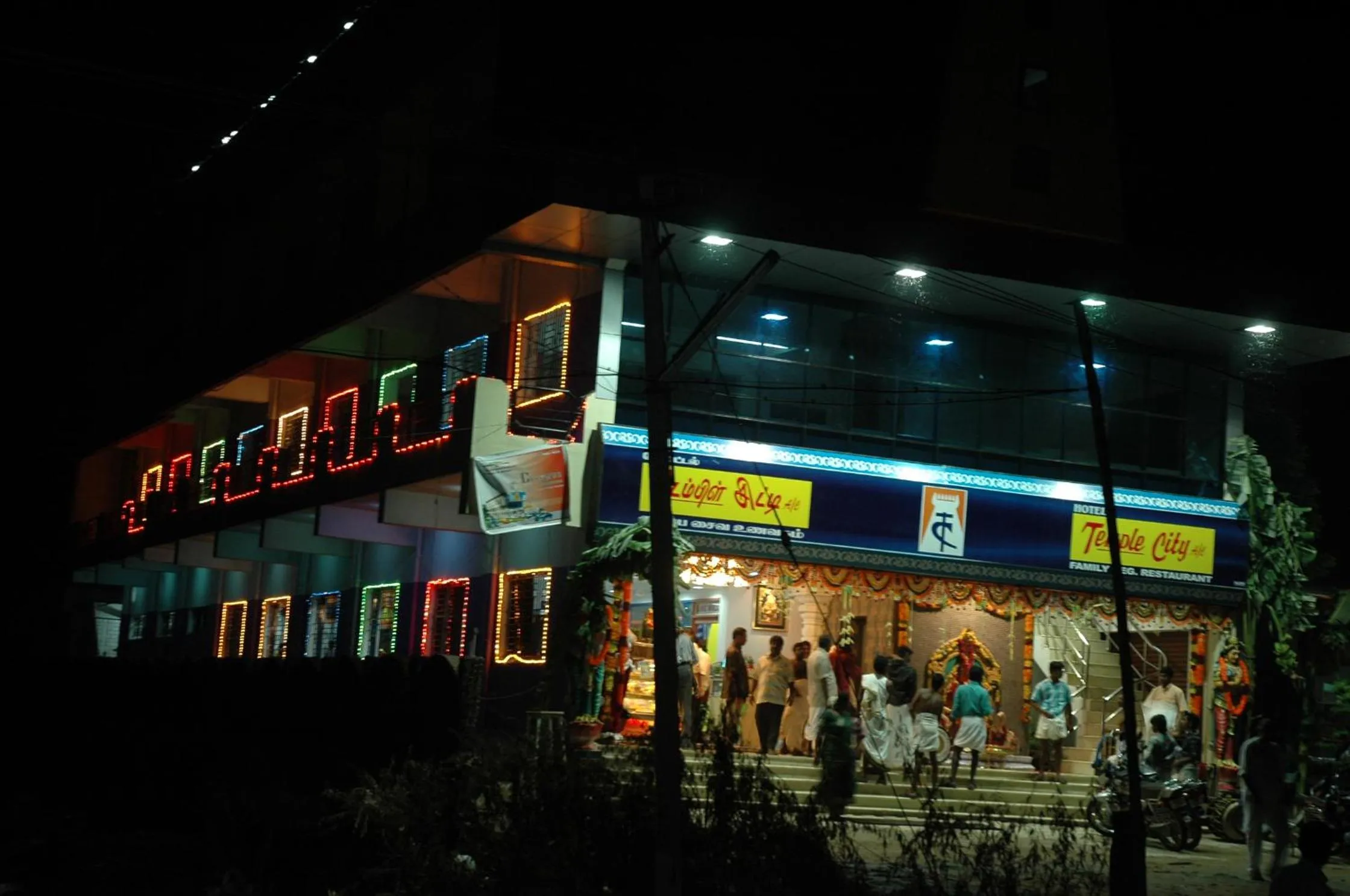 Facade/entrance in Hotel Temple City
