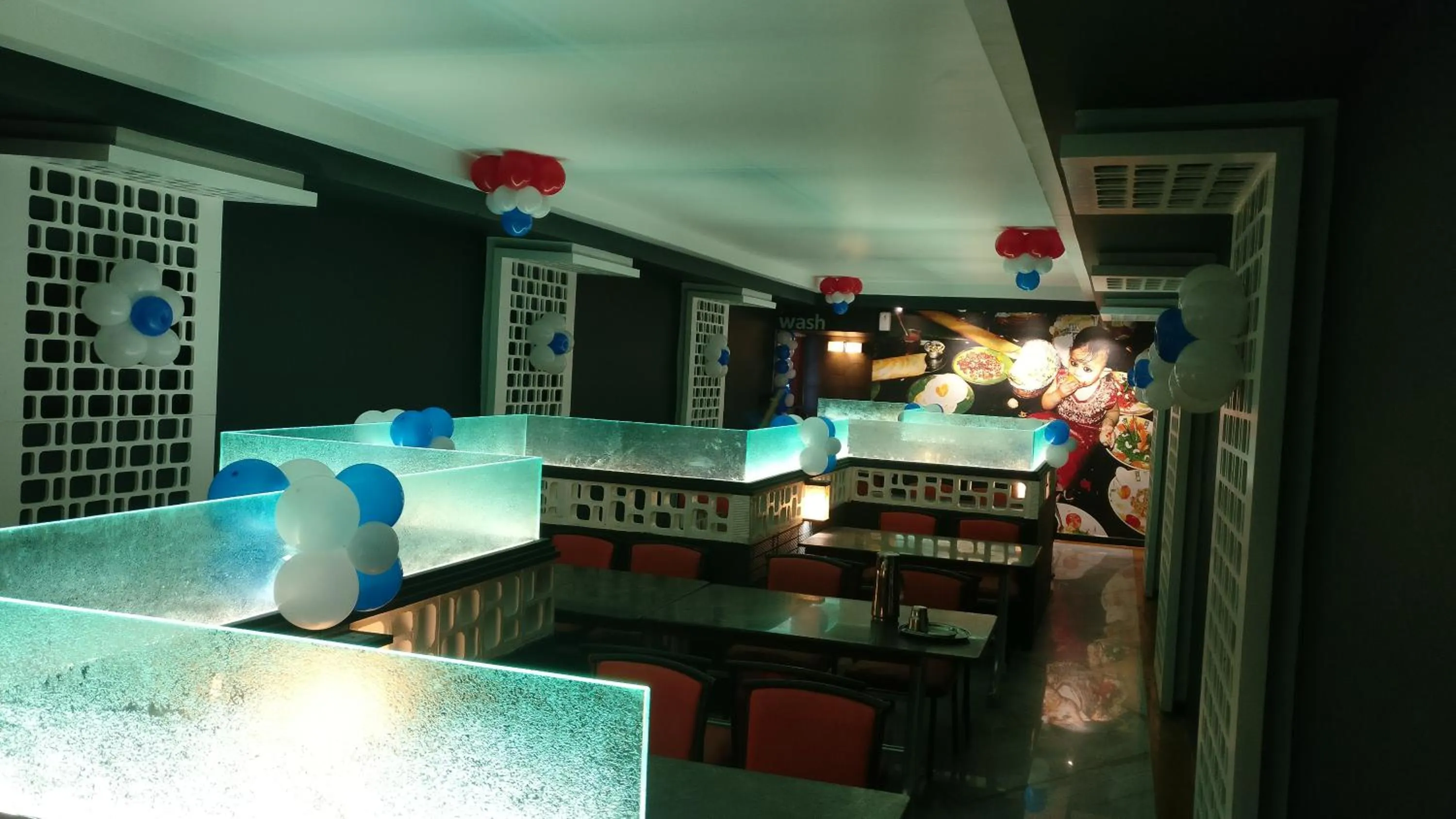 Restaurant/places to eat in Hotel Temple City