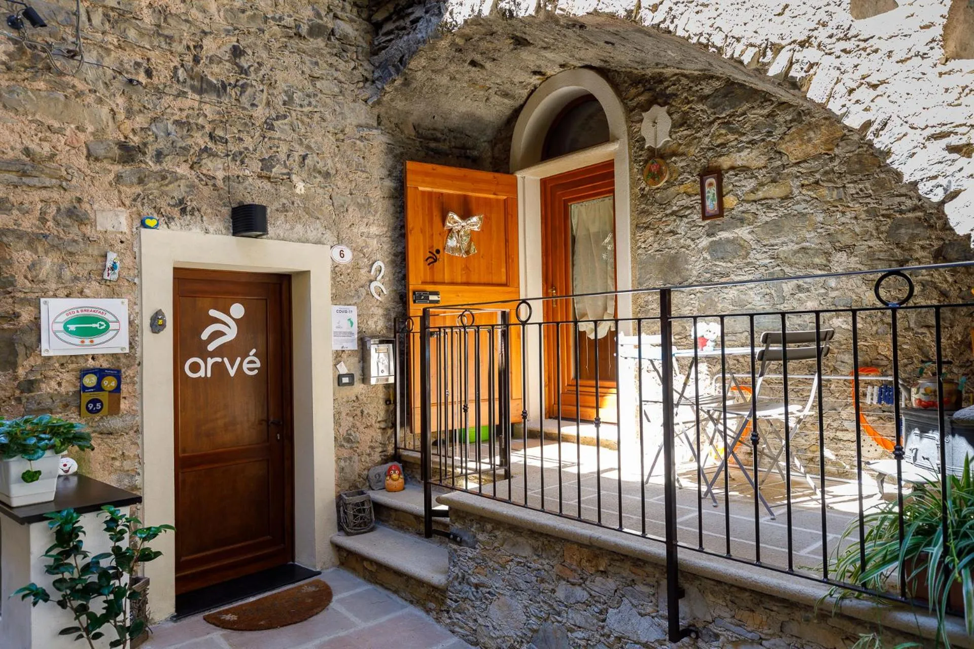 Facade/entrance in Arvé Castelbianco - B&B e Appartamento