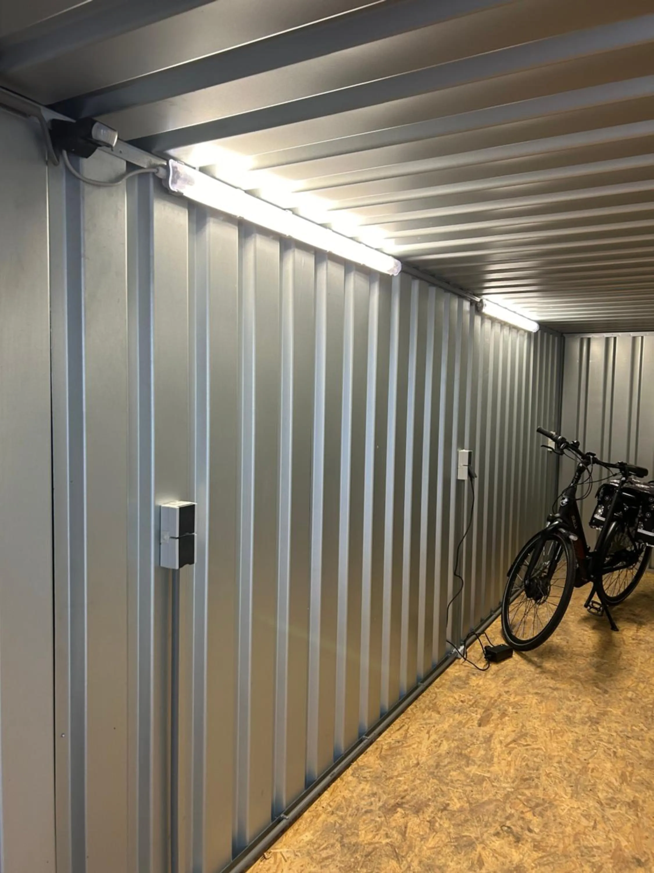 Cycling in Oostmolenhoeve B&B