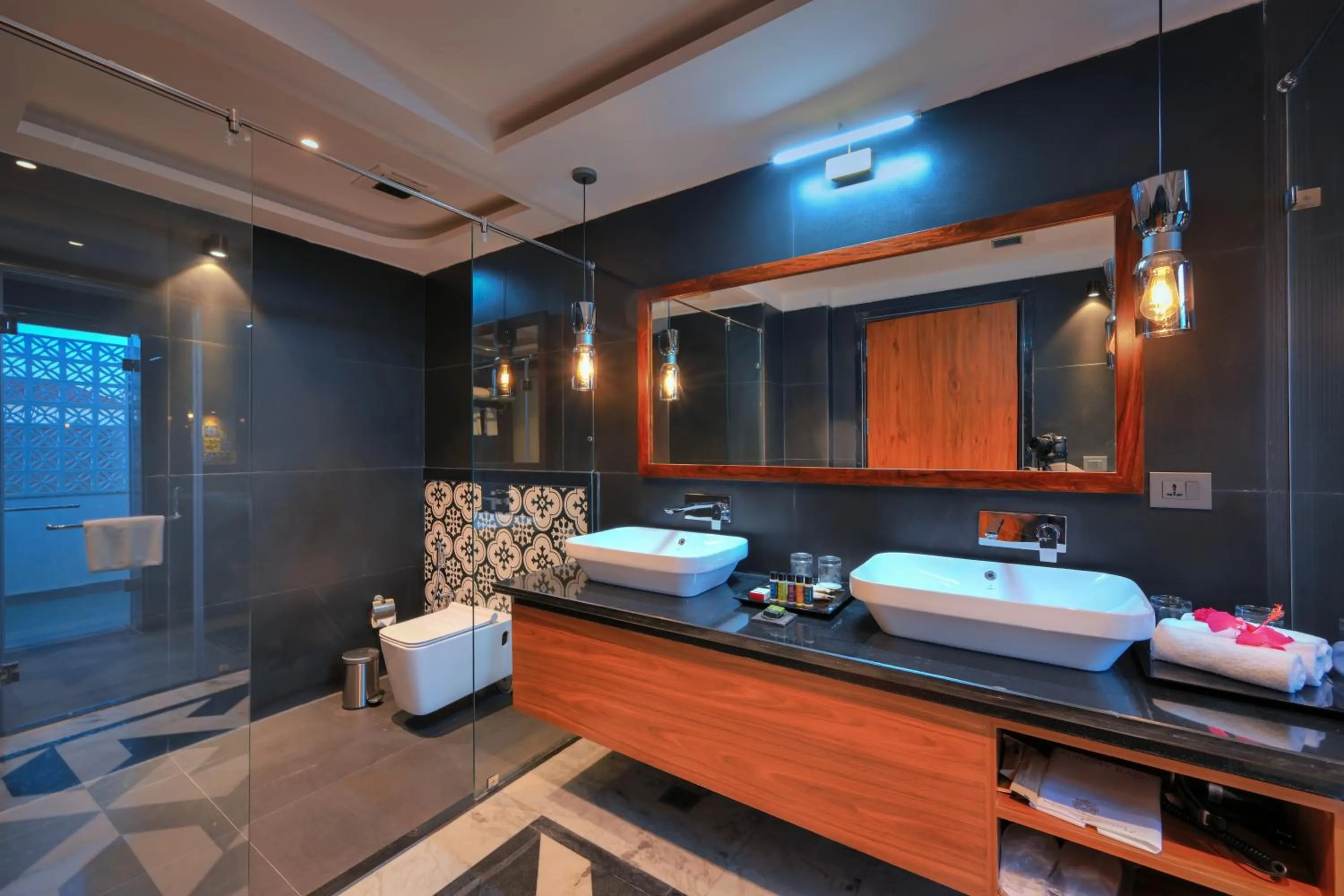 Bathroom in Ranthambore Bagh Palace