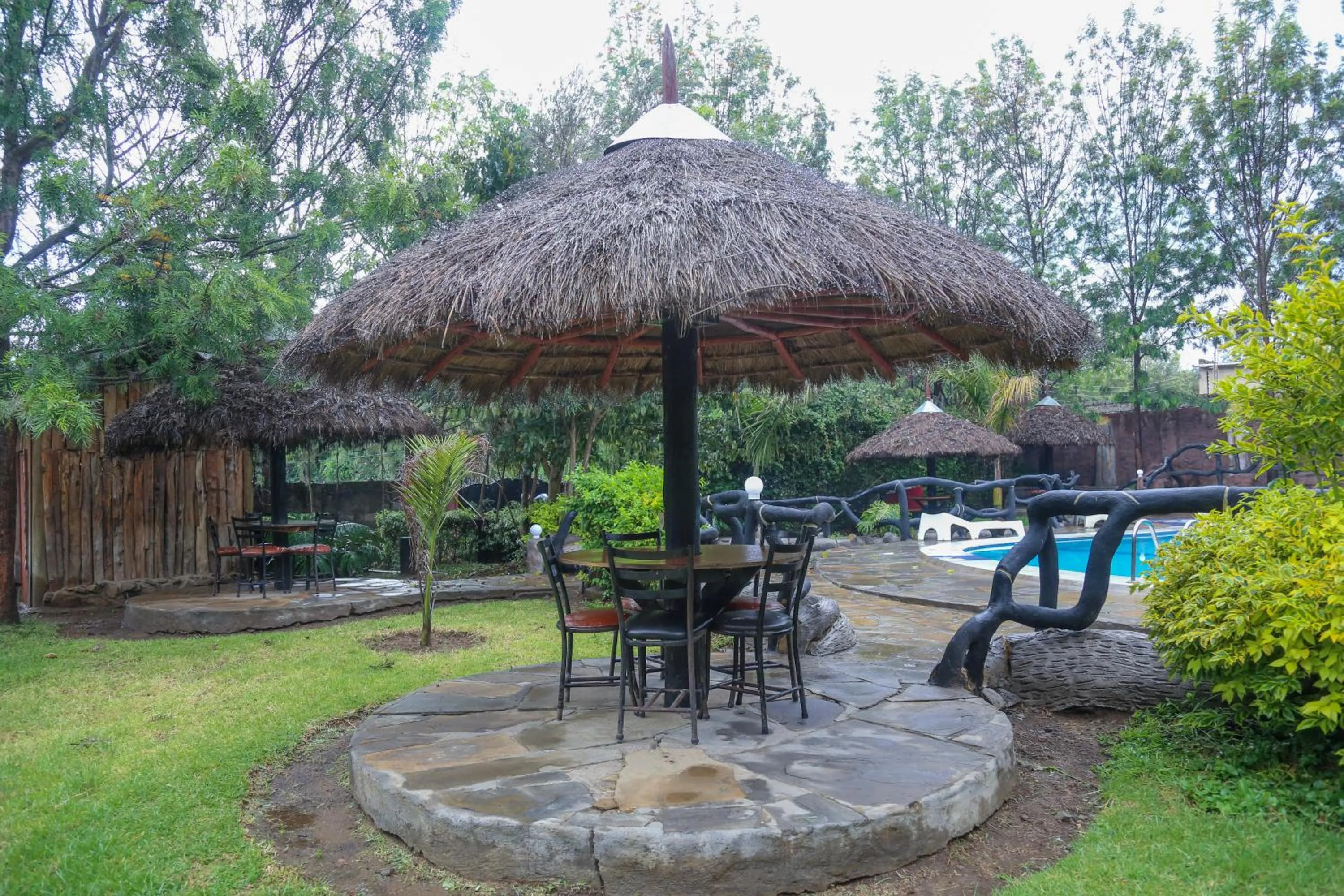 sunbed in Dovenest Lodge