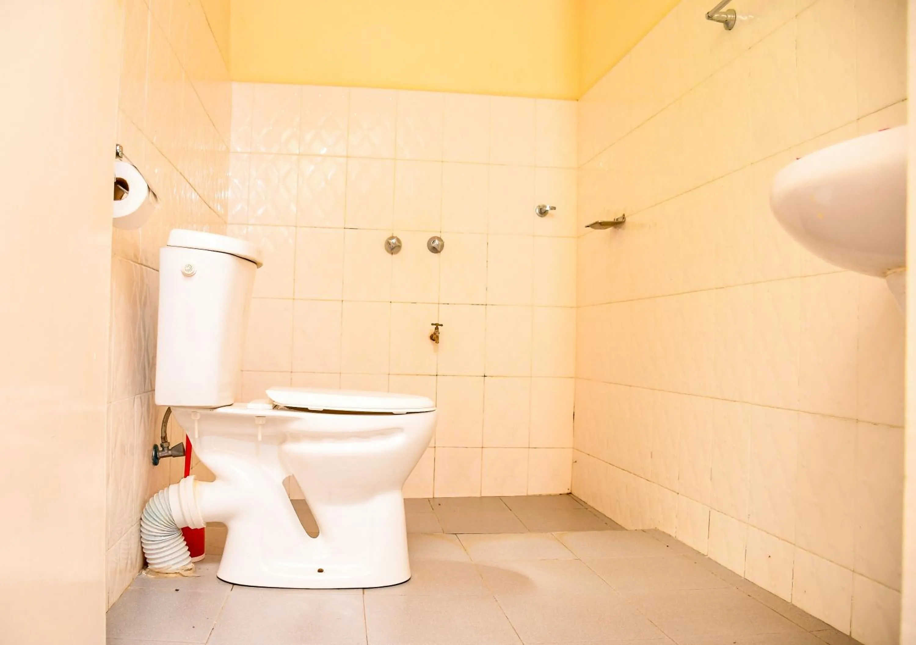 Shower in Dovenest Lodge