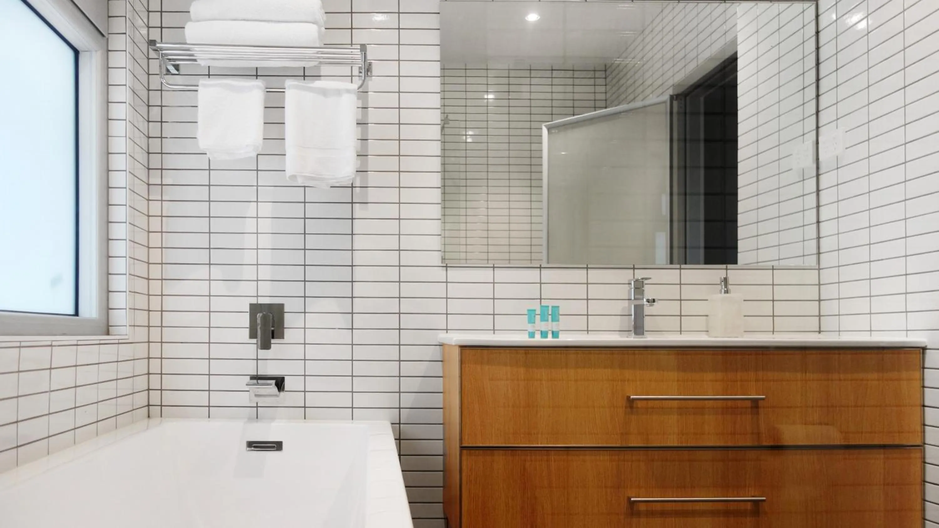 Bathroom in Semaphore Splash Apartments