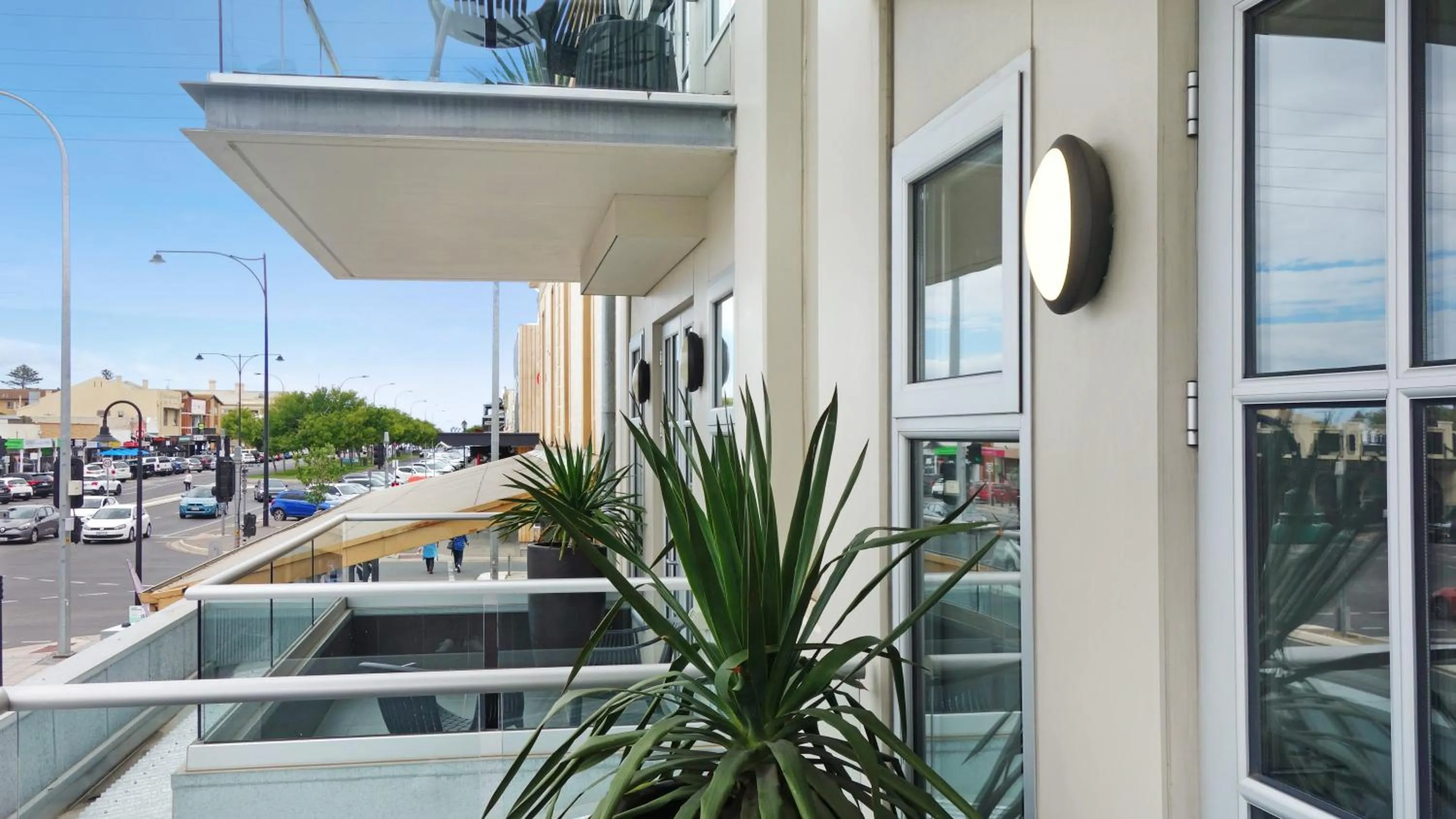 Balcony/Terrace in Semaphore Splash Apartments