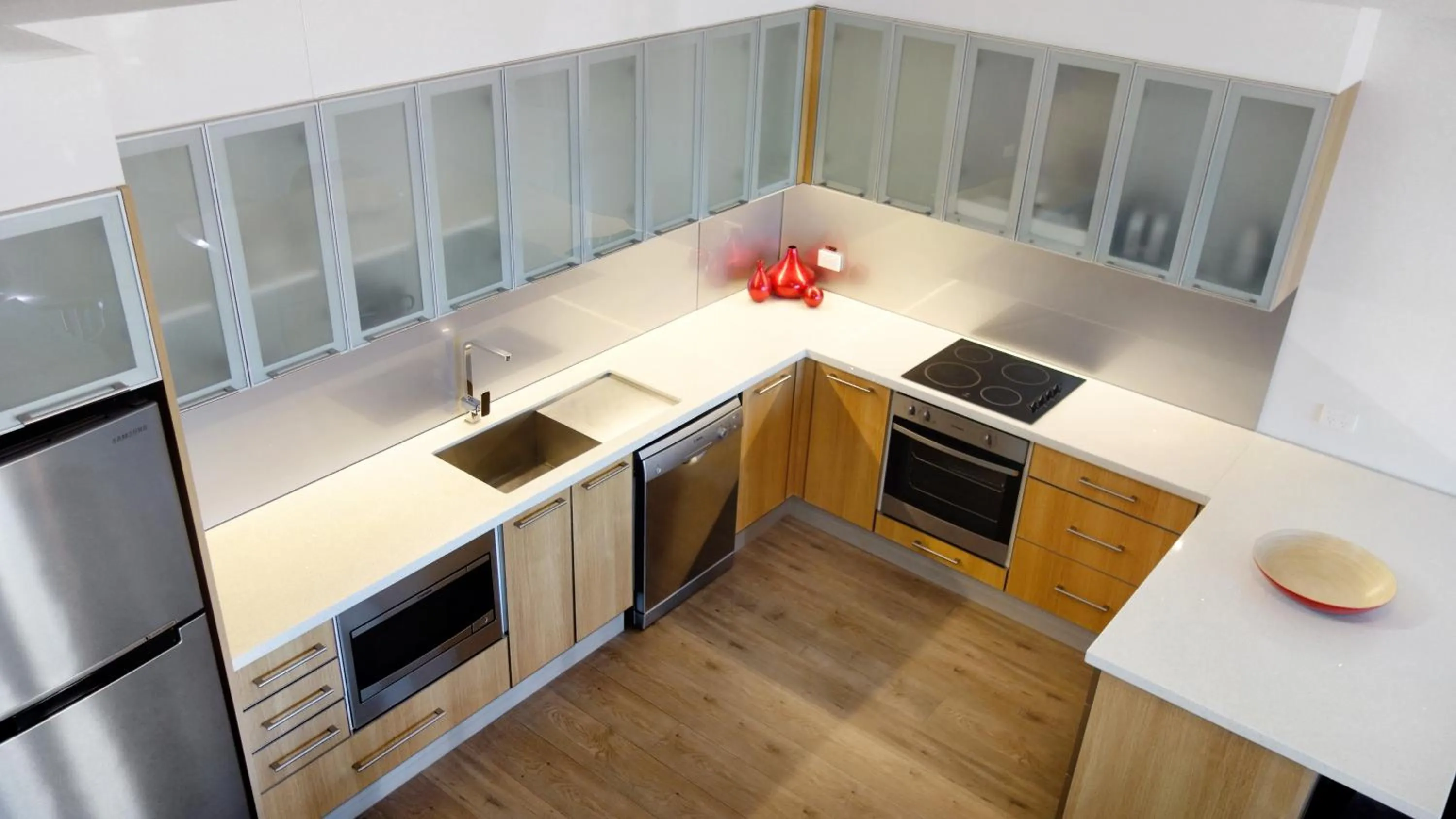 kitchen in Semaphore Splash Apartments