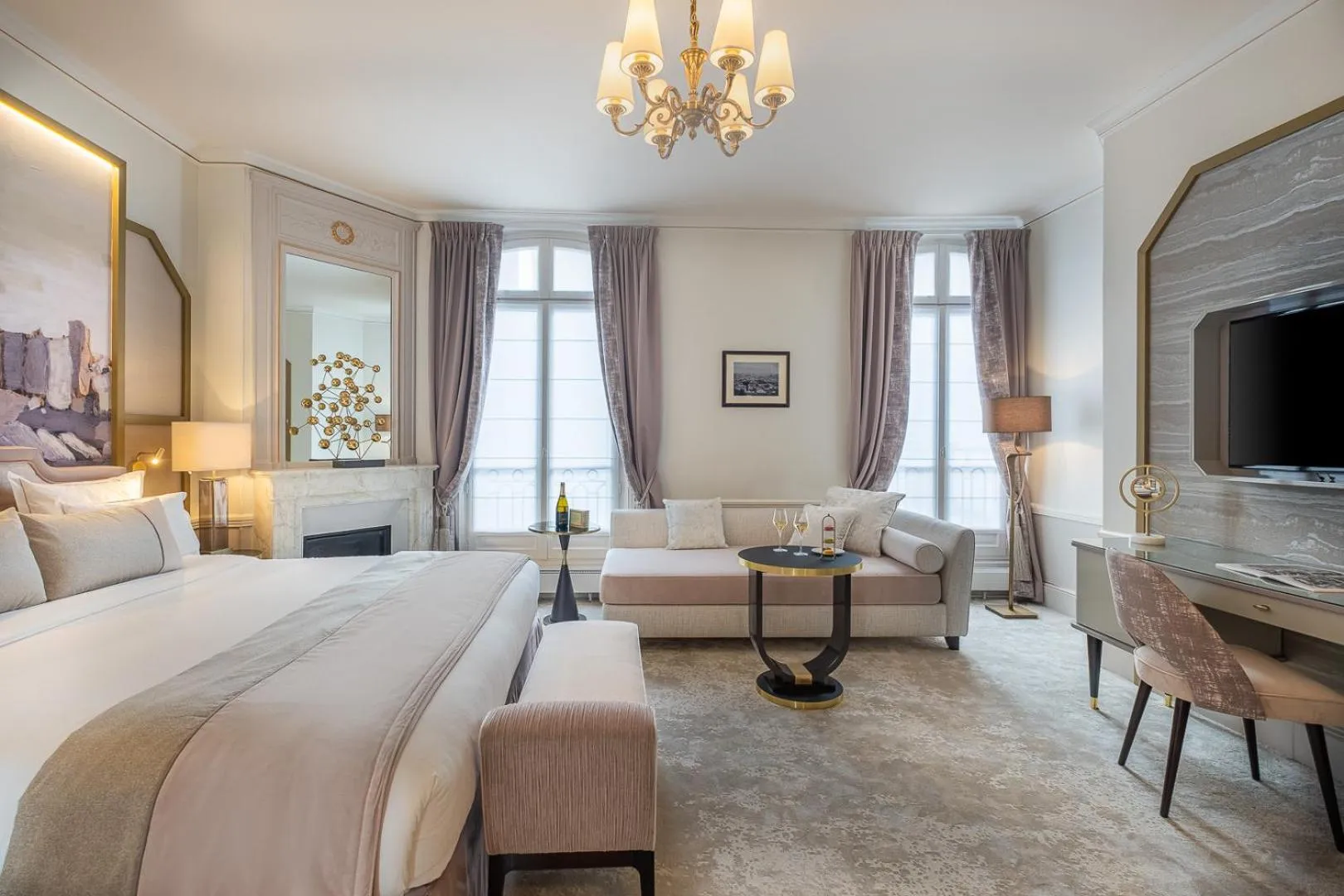 Photo of the whole room, Bed in Hôtel Elysia by Inwood Hotels