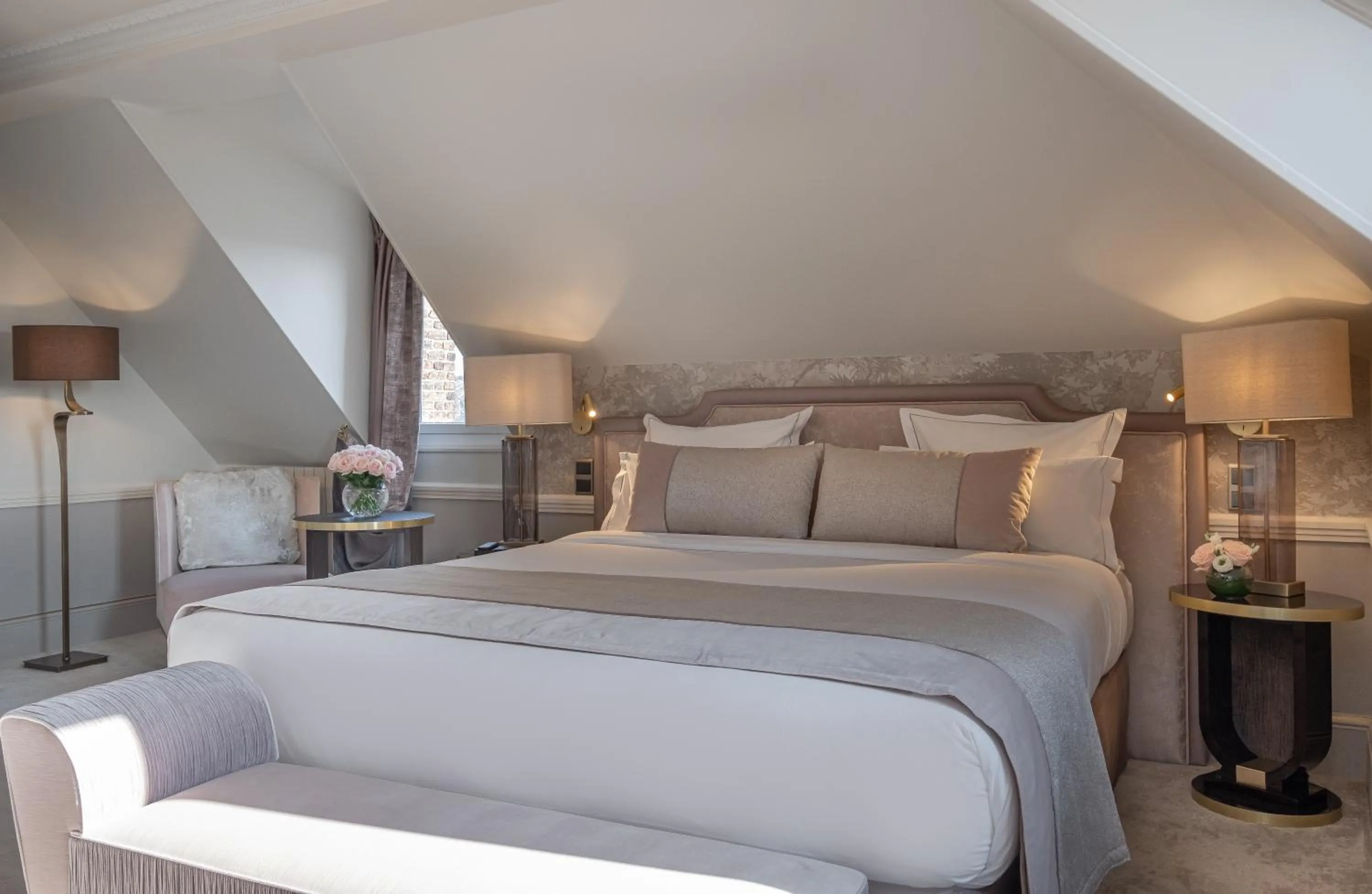 Photo of the whole room, Bed in Hôtel Elysia by Inwood Hotels