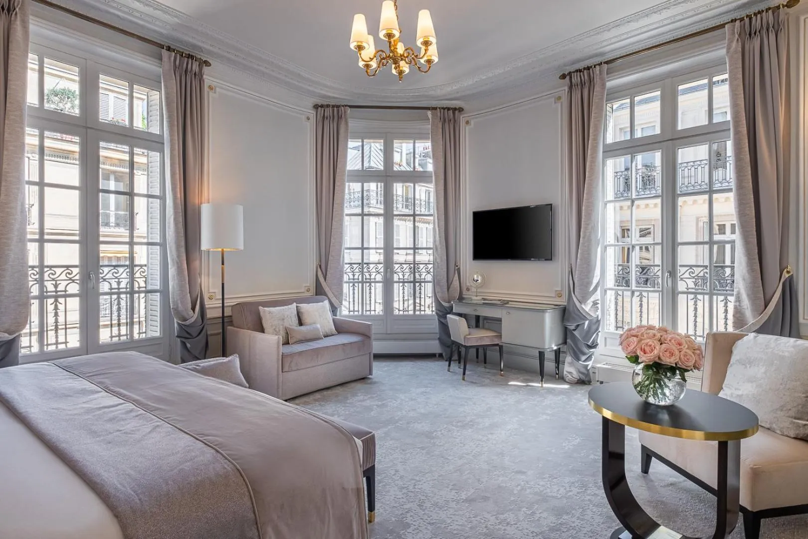Photo of the whole room in Hôtel Elysia by Inwood Hotels
