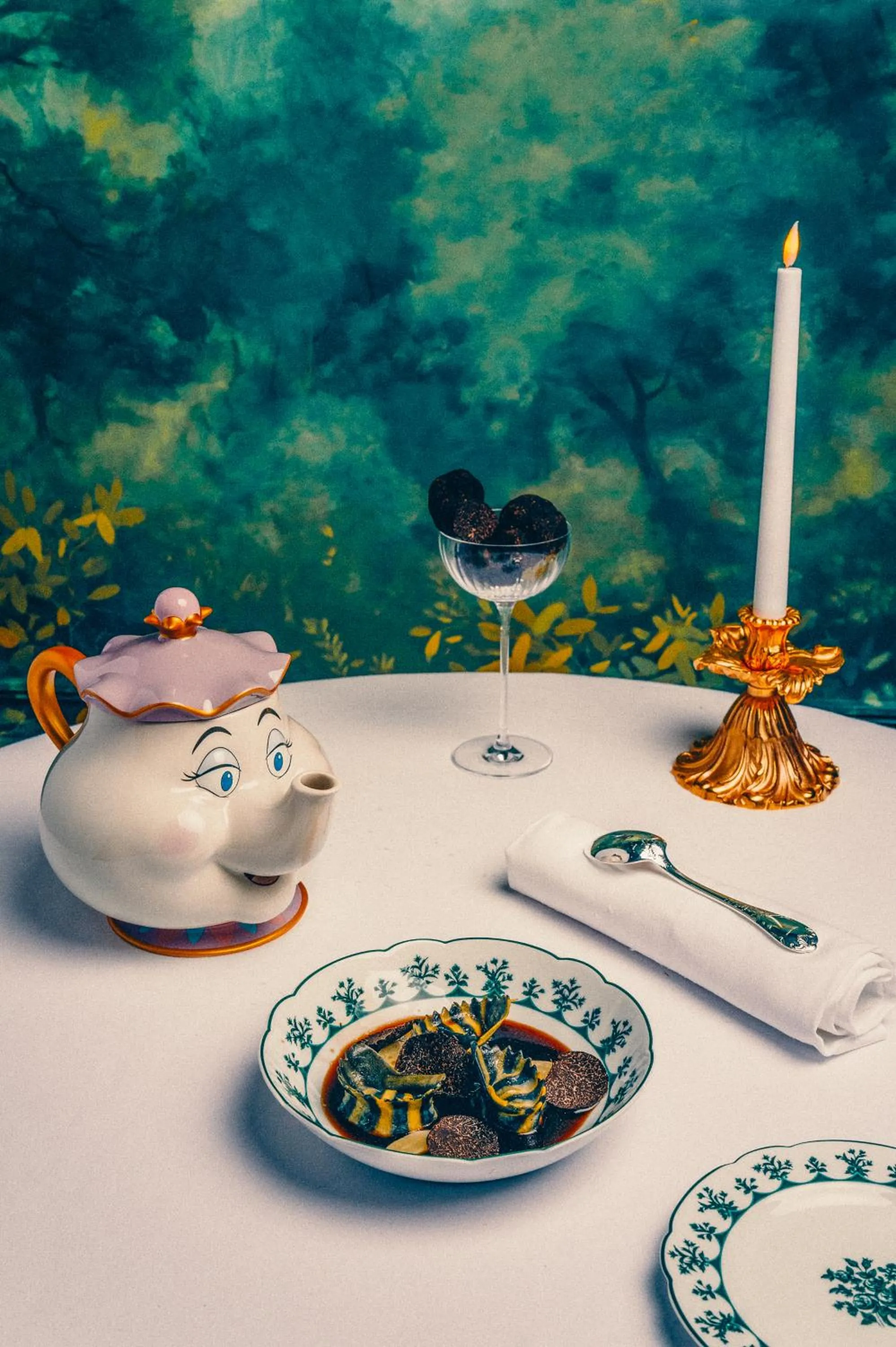 Restaurant/places to eat in Disneyland® Hotel