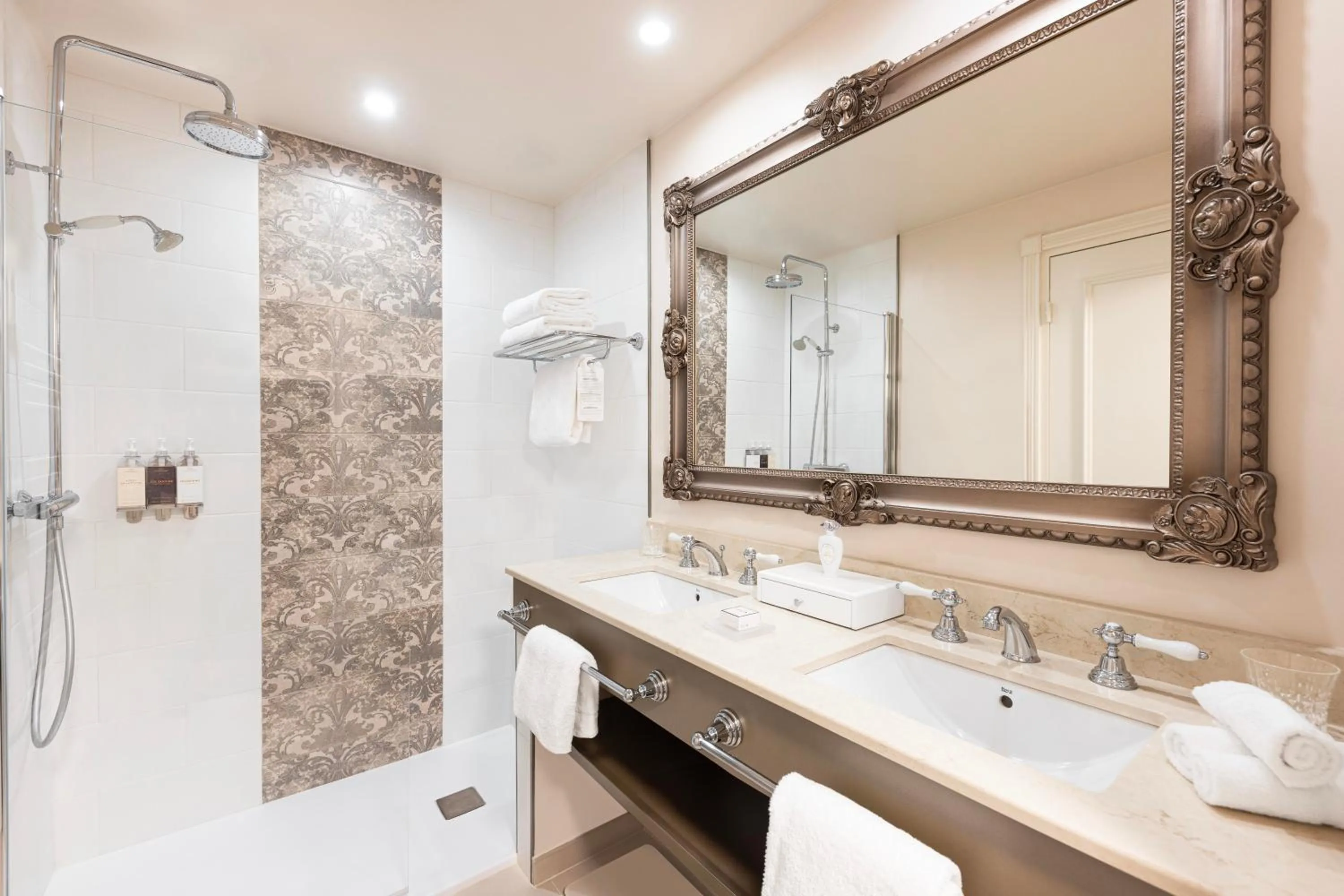 Bathroom in Disneyland® Hotel