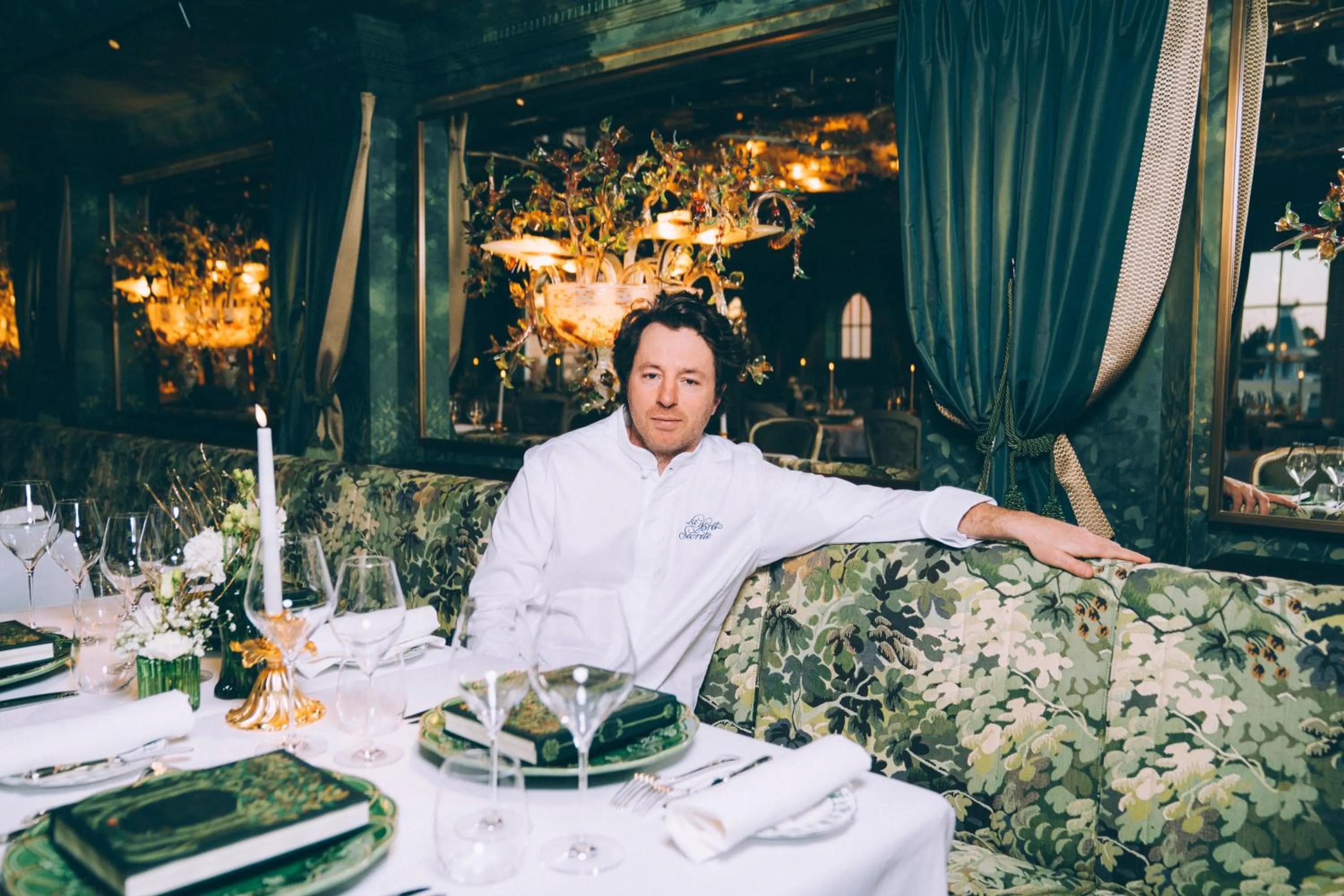 Restaurant/places to eat in Disneyland® Hotel