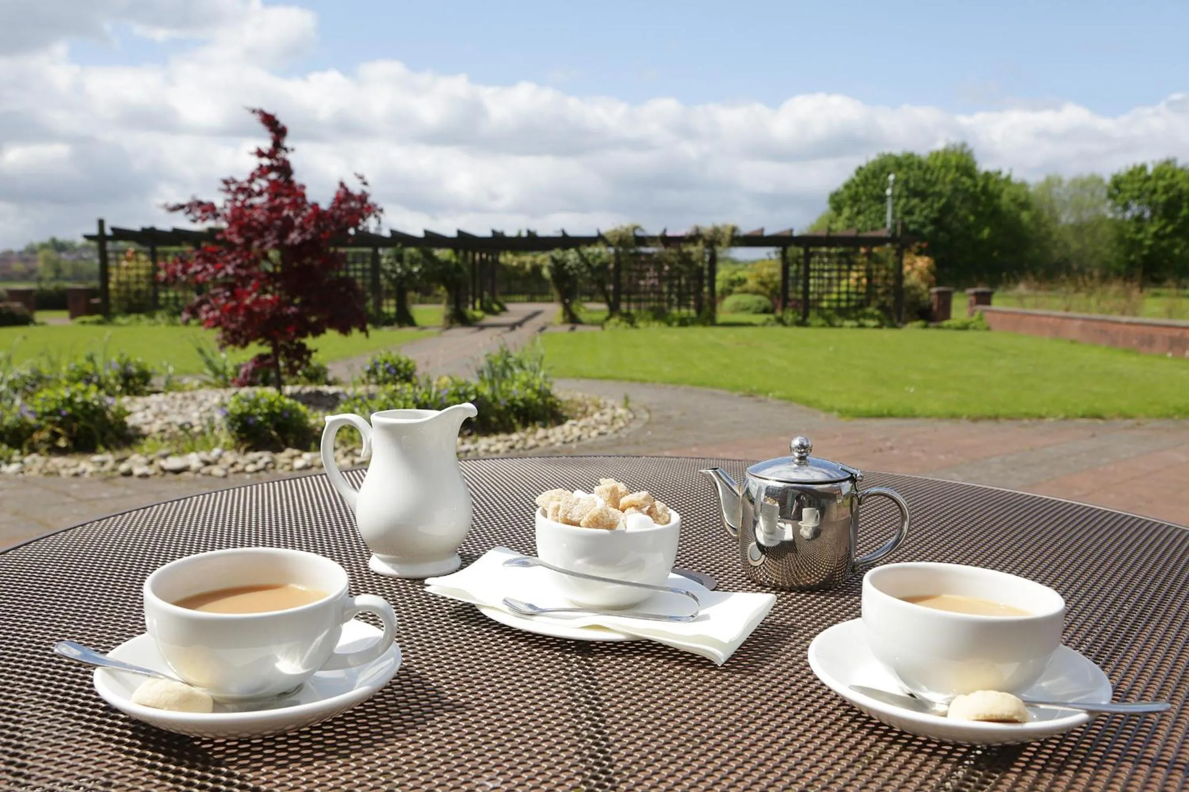 Restaurant/places to eat in The Golden Jubilee Hotel