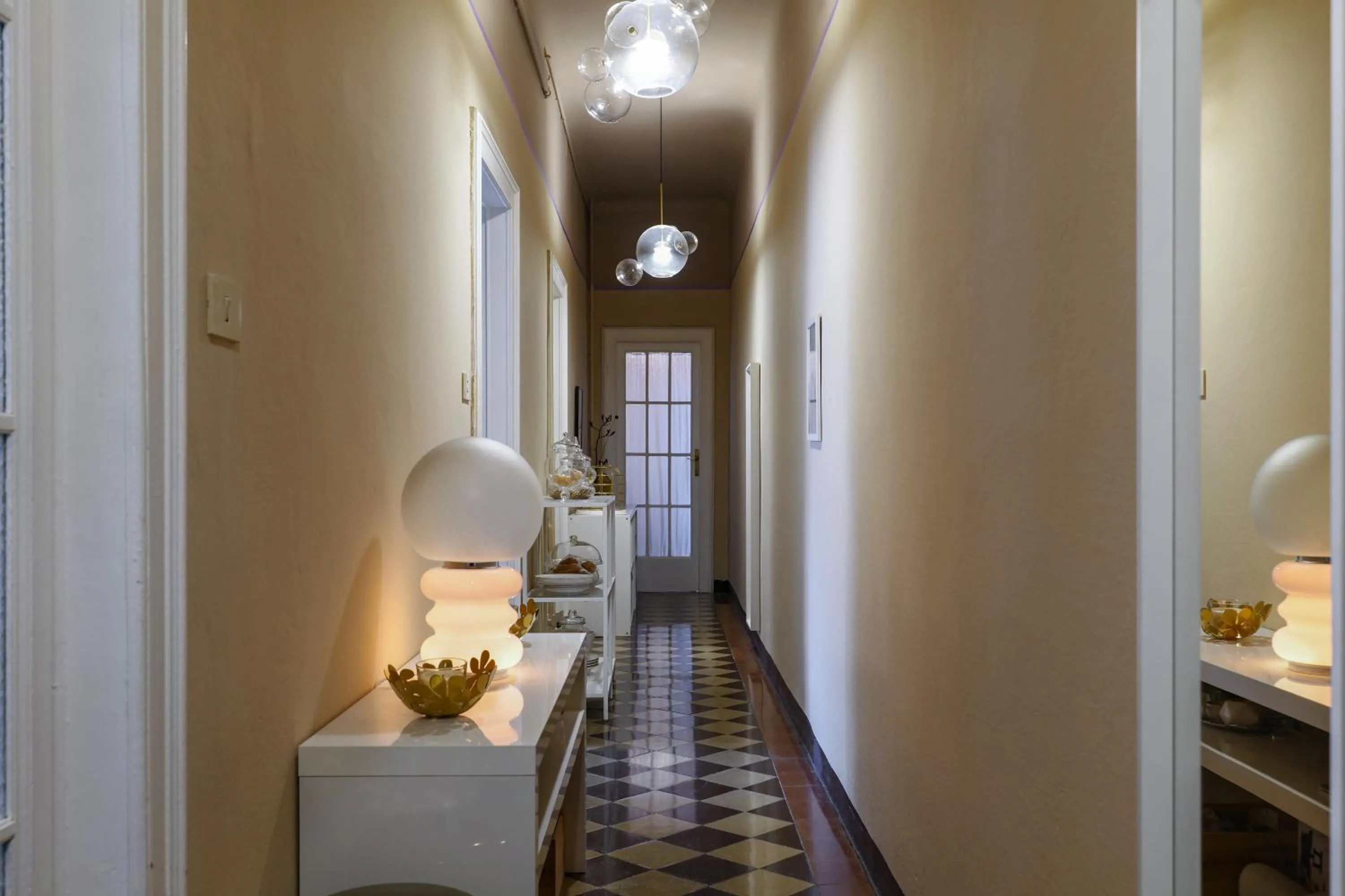 Decorative detail in House of Frames