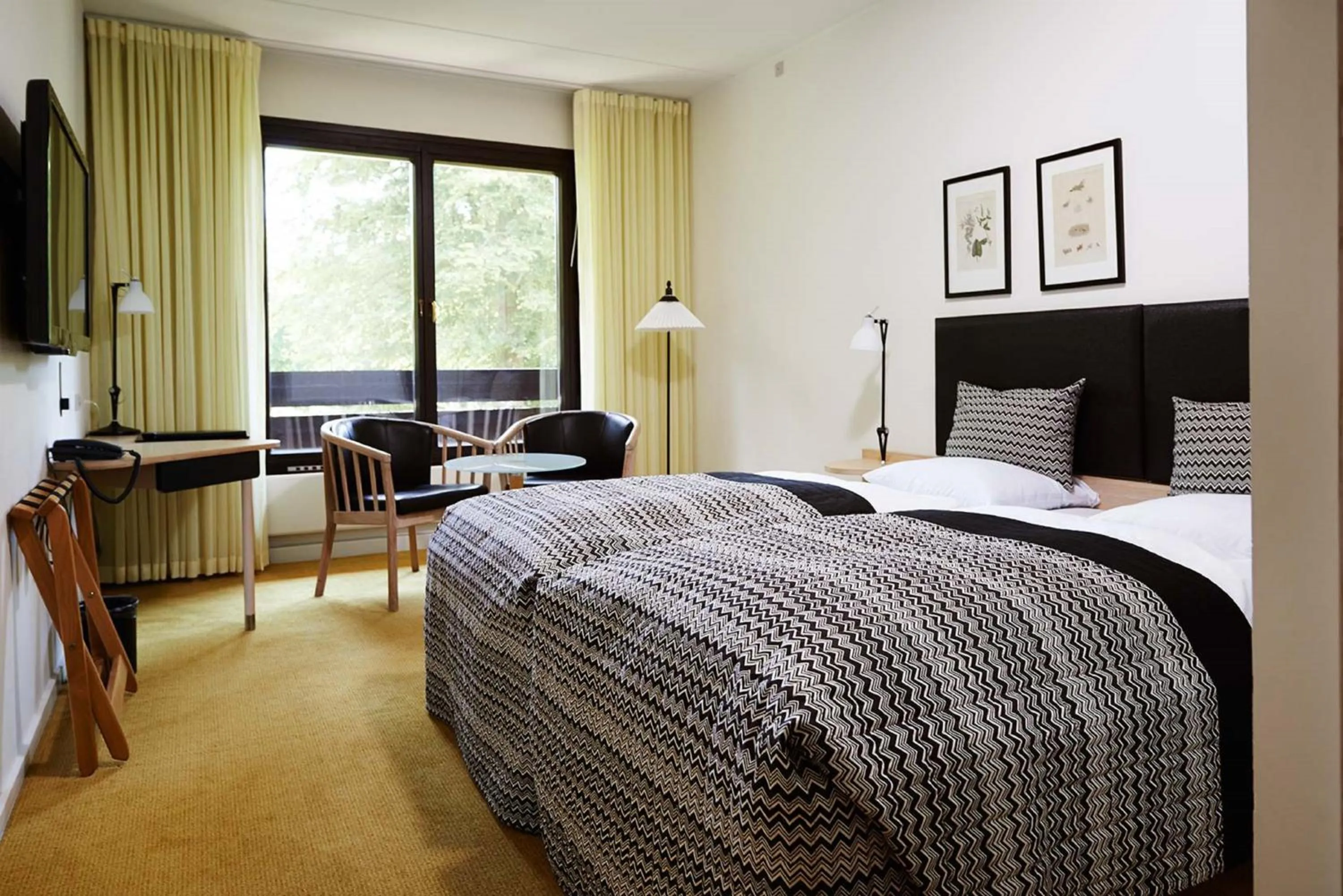 Photo of the whole room, Bed in Munkebjerg Hotel