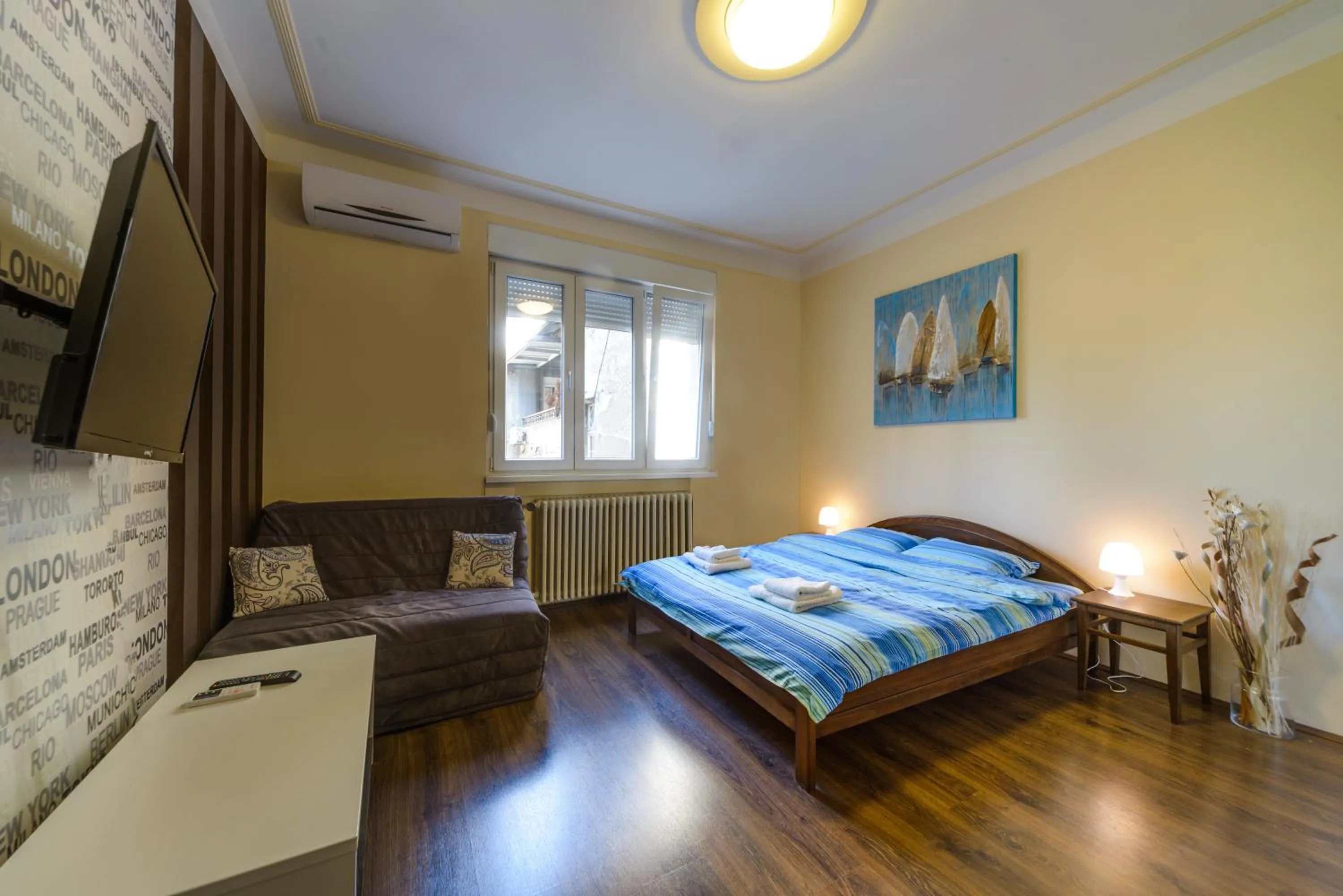 Parliament Apartment