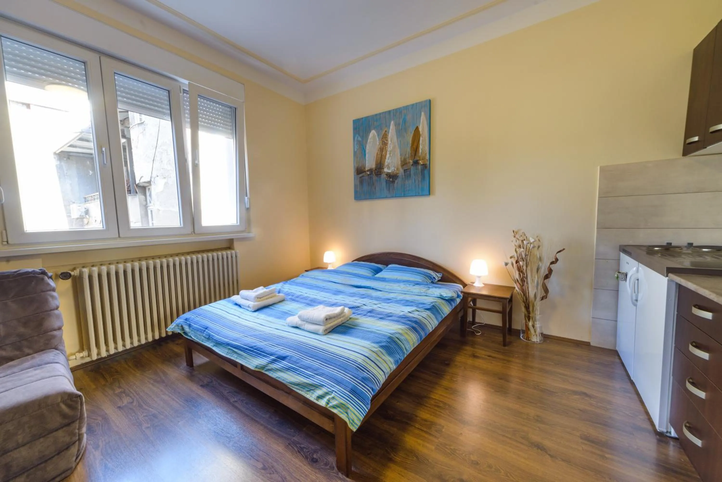 Parliament Apartment