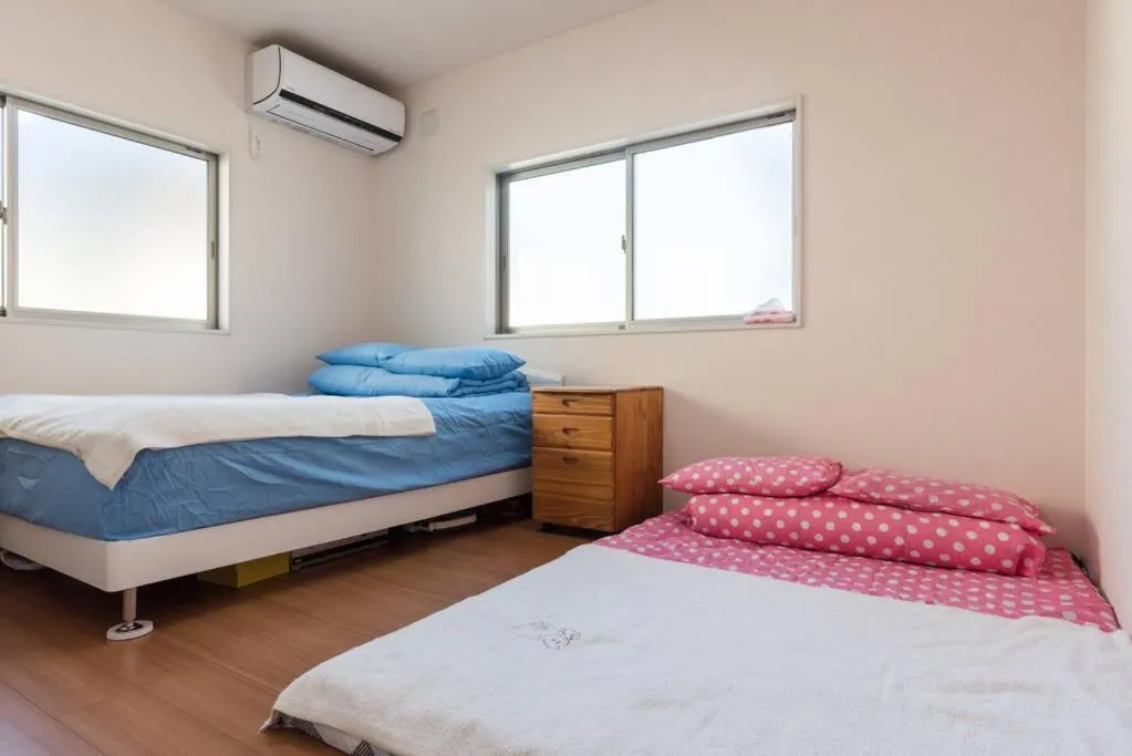 Bedroom, Bed in Hinode House