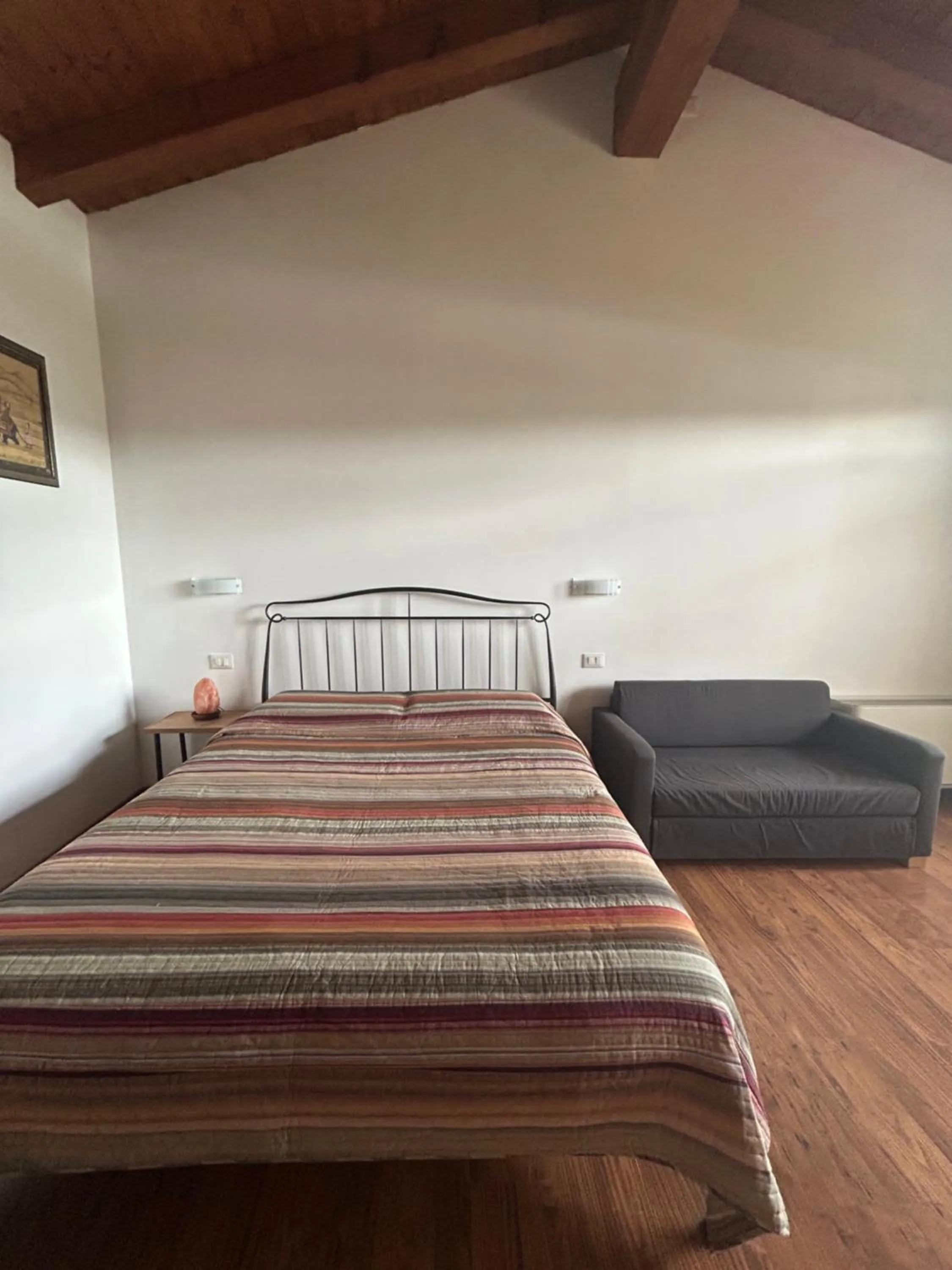 Bed in Country House La Montagnola