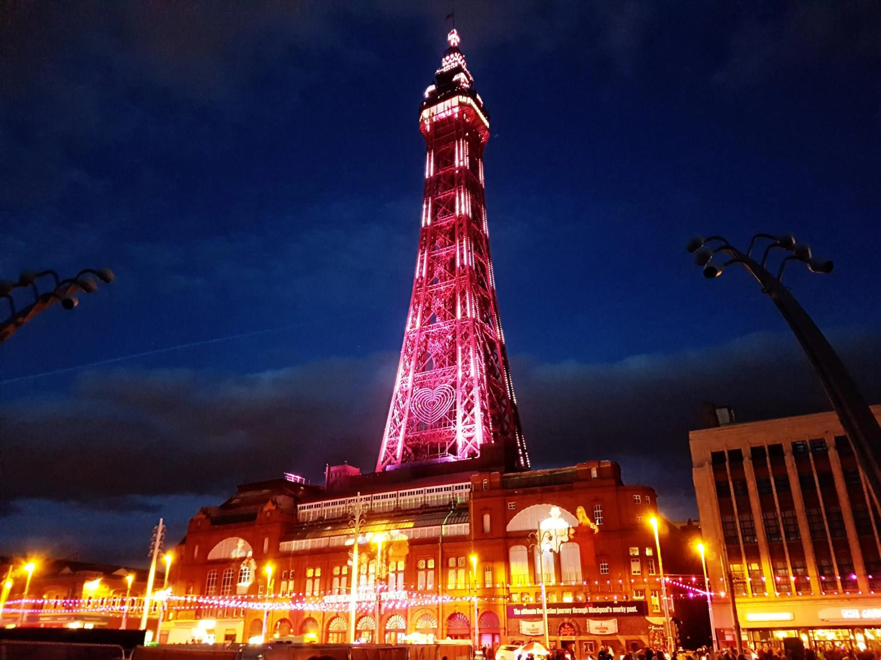 Area and facilities in The Metropole Hotel