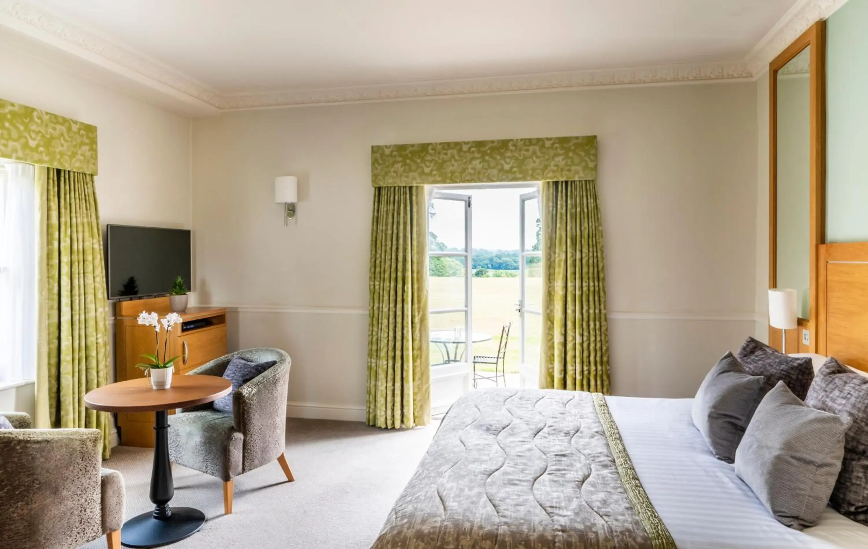 Executive Double Room in Buxted Park Hotel Executive Double Room in Buxted Park Hotel