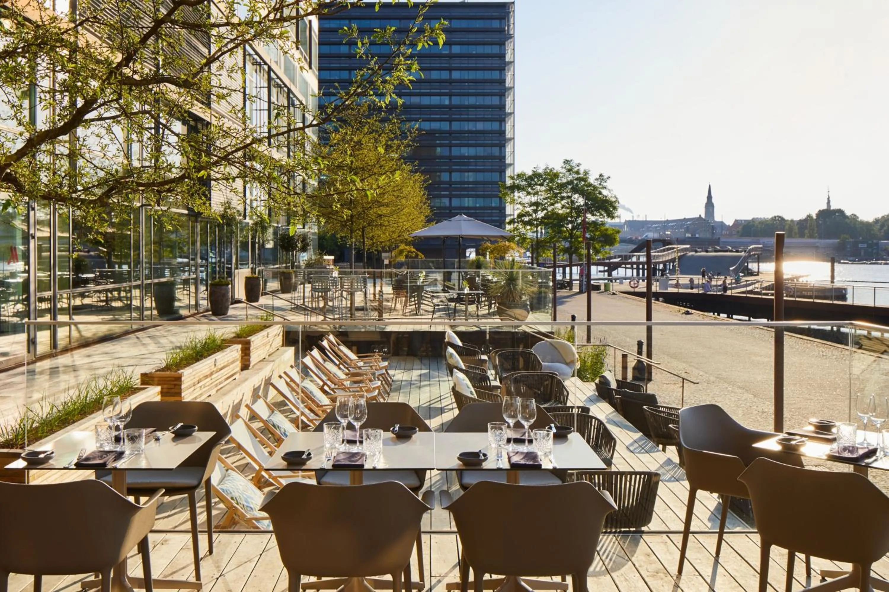 Restaurant/places to eat in Copenhagen Marriott Hotel