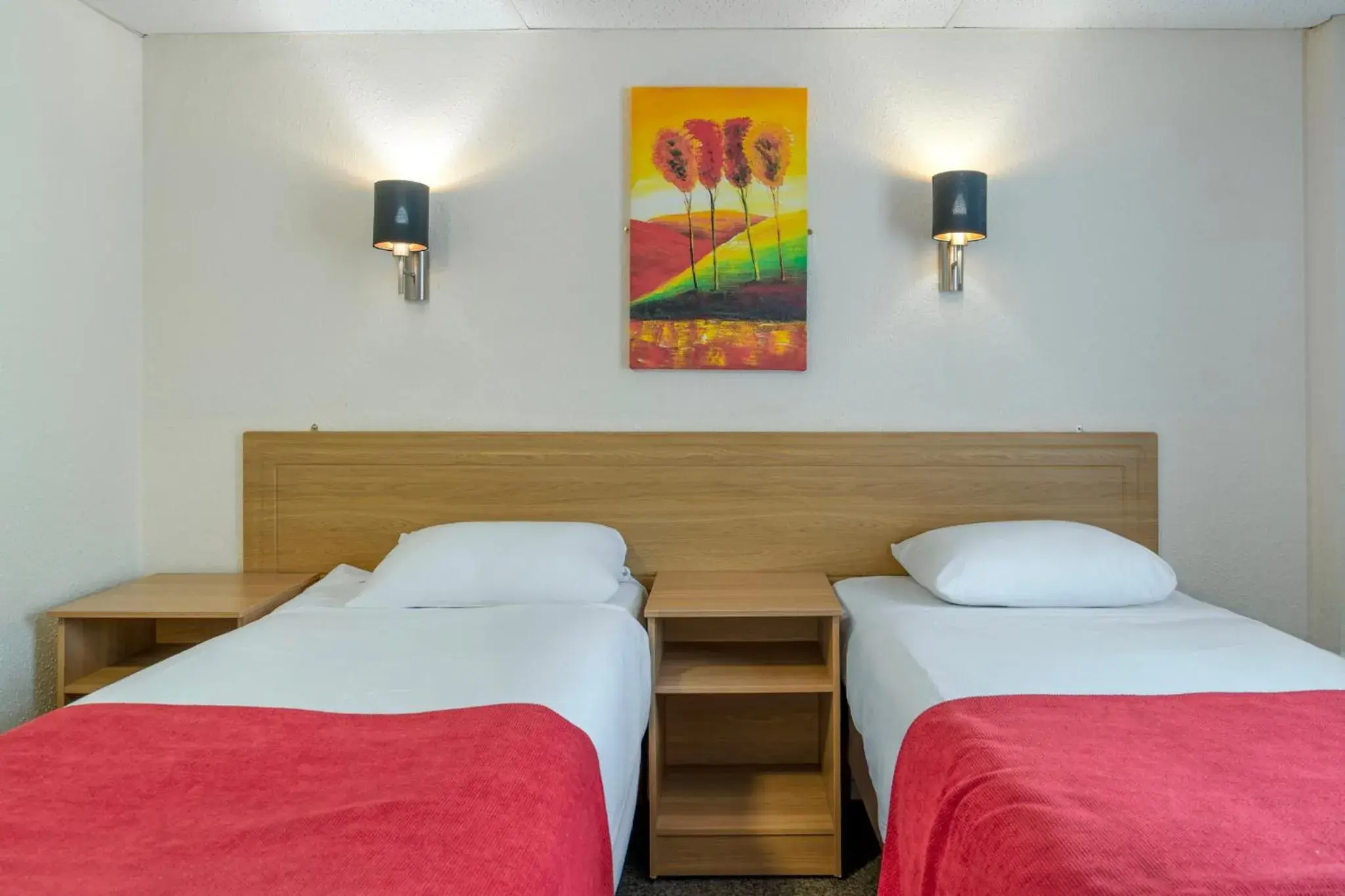 Standard Twin Room in The Grand Burstin Hotel Standard Twin Room in The Grand Burstin Hotel